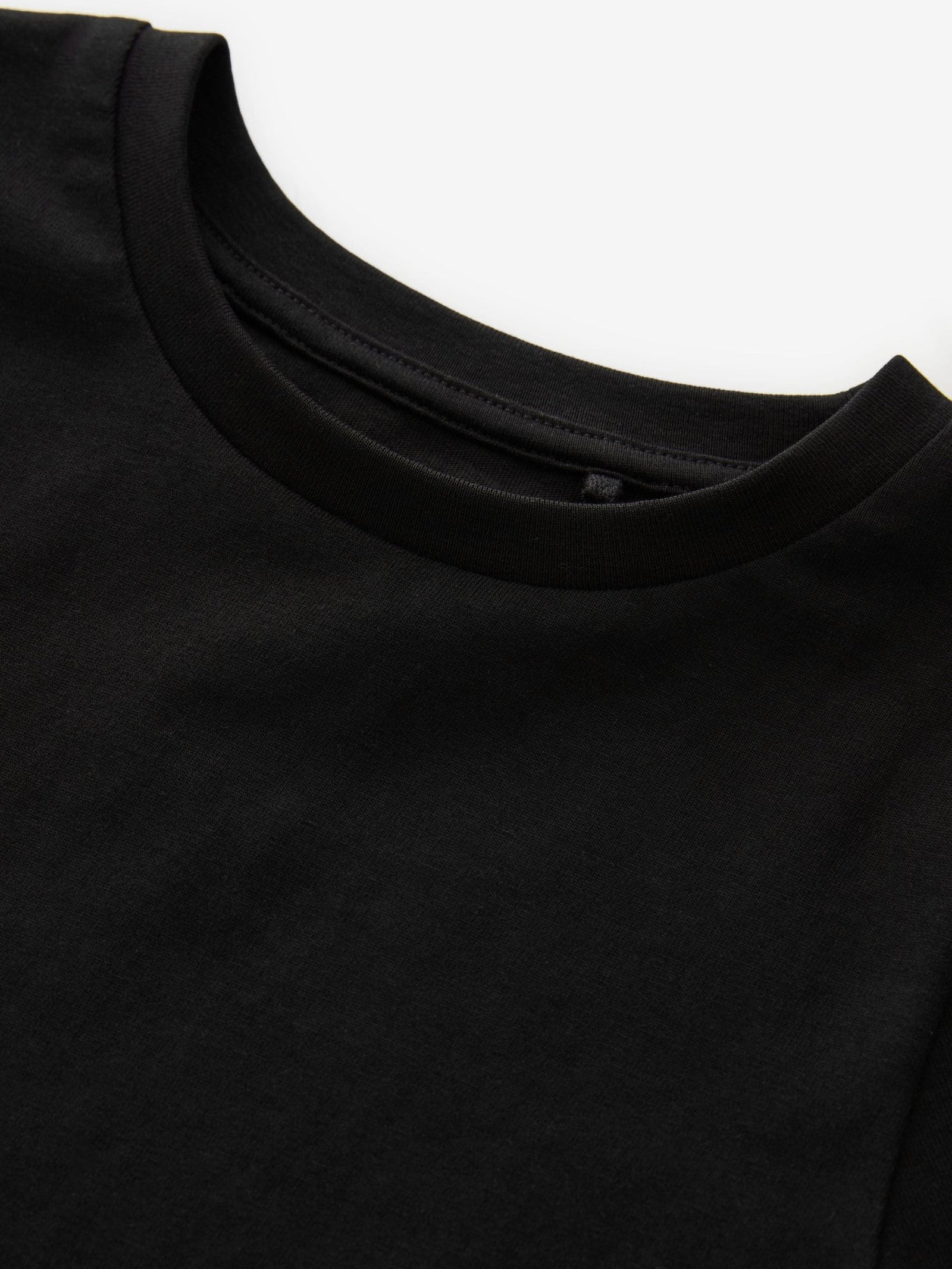 Black T-Shirt (3-16yrs)