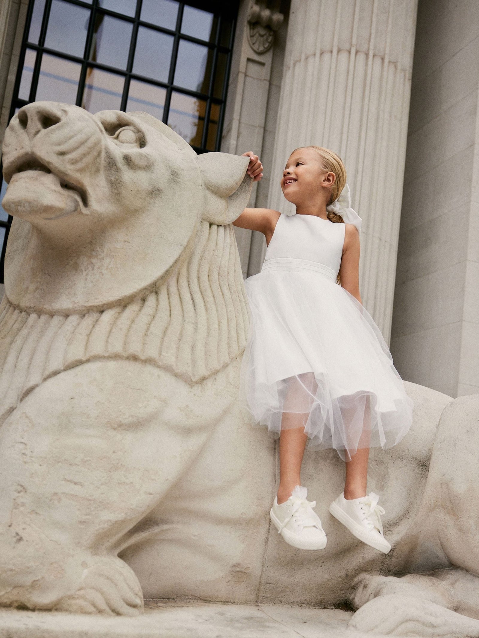 White Flower Girl Bow Dress (3mths-16yrs)