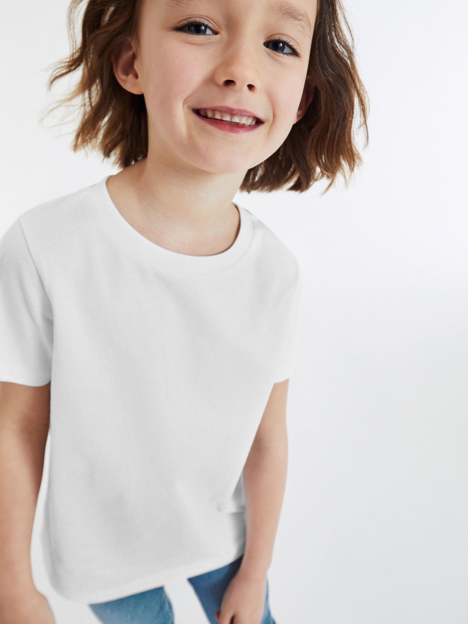 White T-Shirt (3-16yrs)