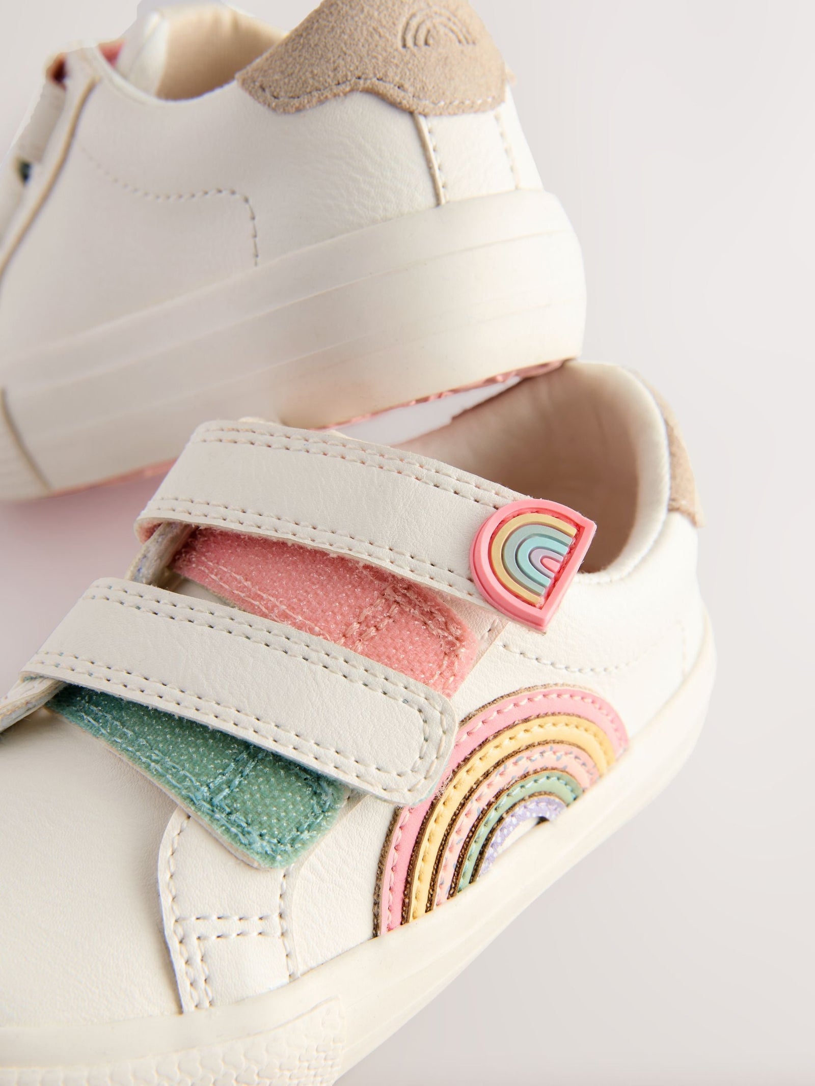 White Wide Fit (G) Touch Fasten Trainers
