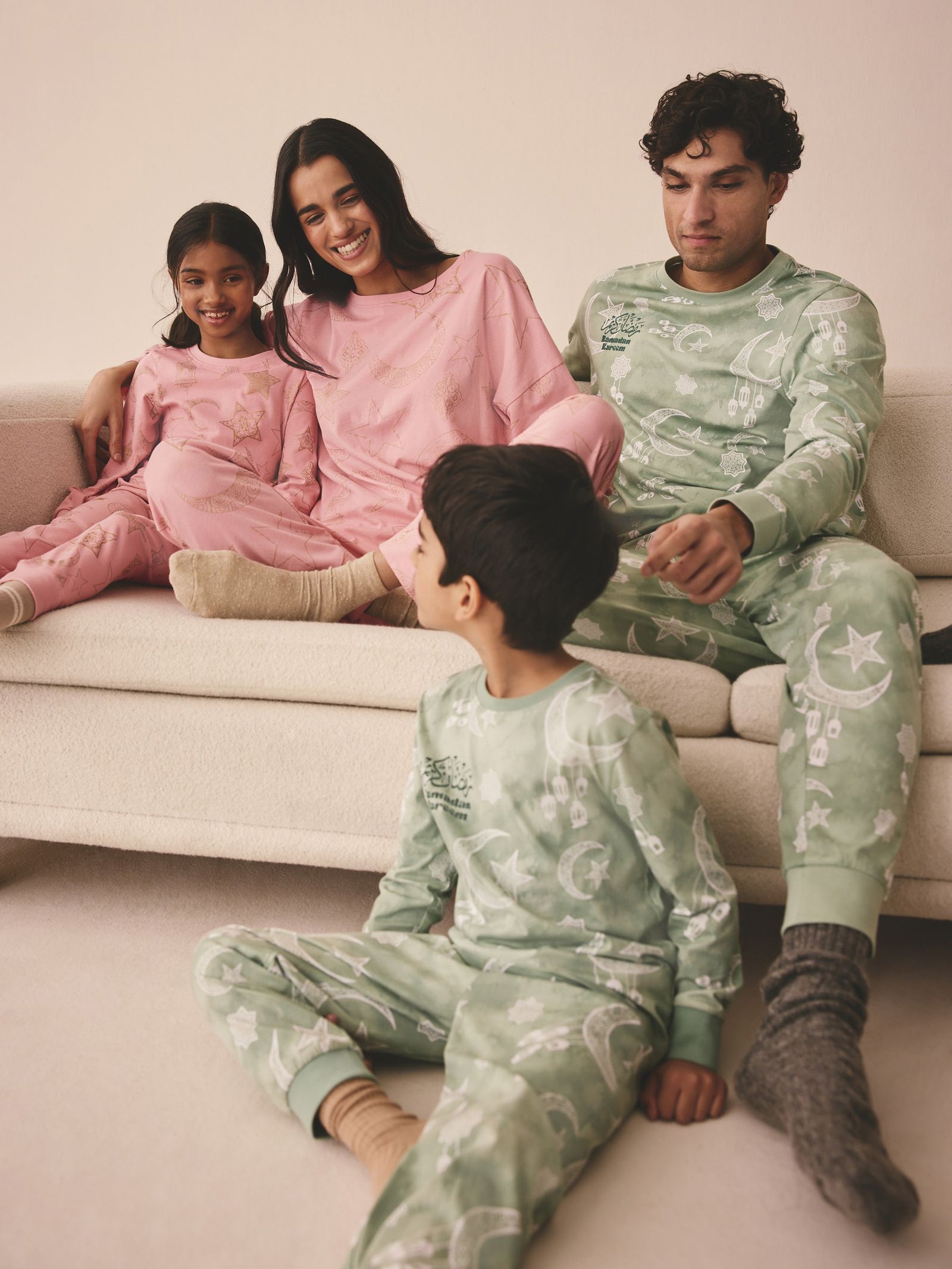 Pink Girls Eid/Ramadan Matching Family Pyjamas Set