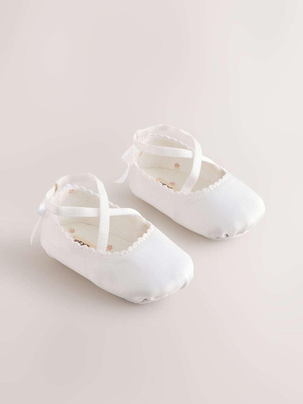 White Bow Occassion Shoes (0-24mths)