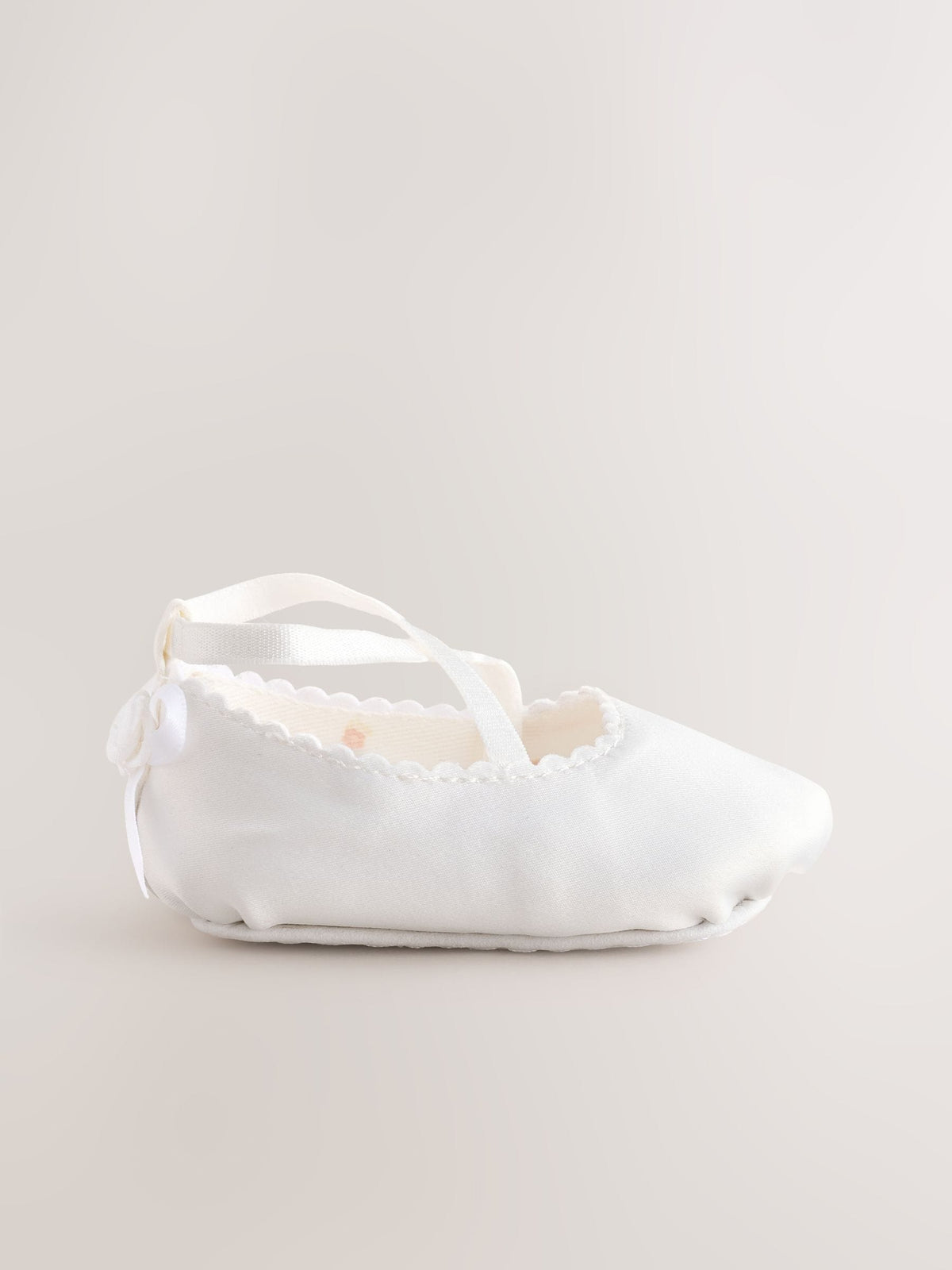 White Bow Occassion Shoes (0-24mths)