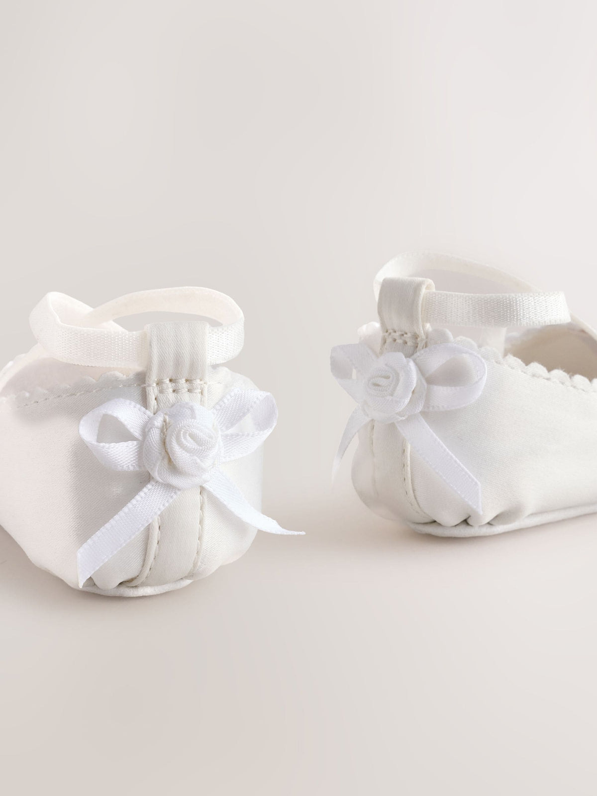White Bow Occassion Shoes (0-24mths)
