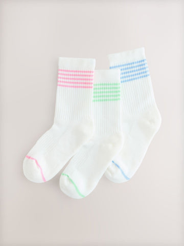 White Regular Length 3 Pack Cotton Rich Cushioned Sole Ankle Socks