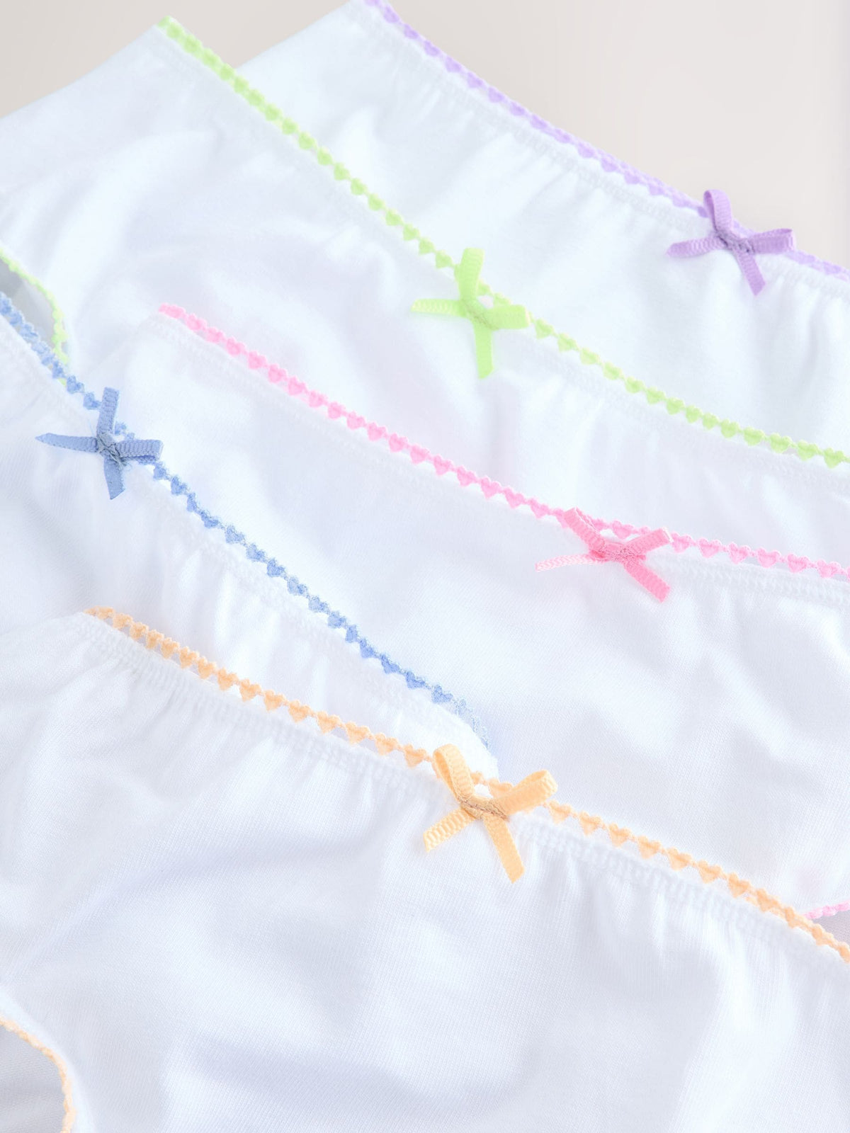 White Heart Contrast Lace Briefs 10 Pack (1.5-16yrs)