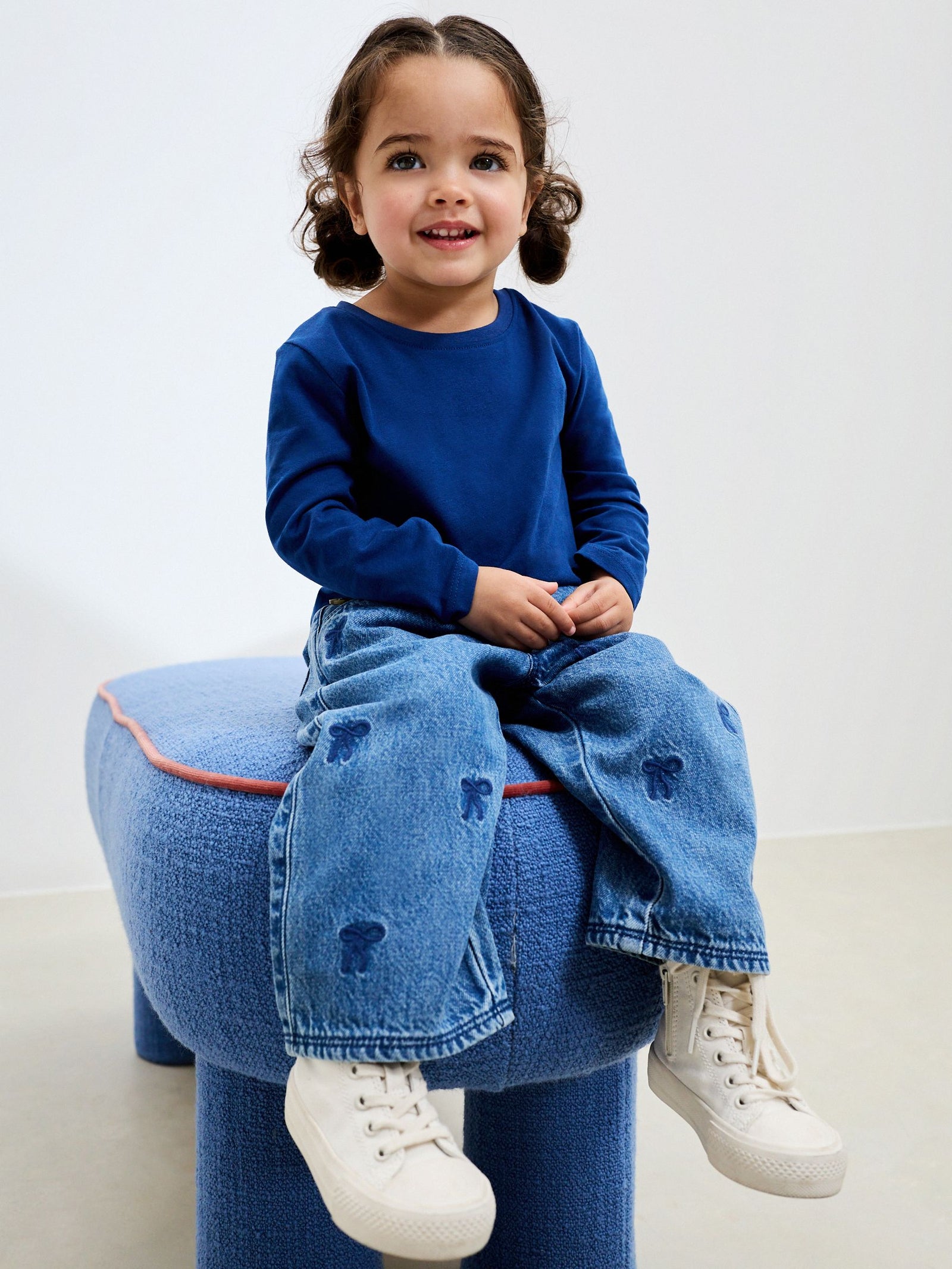 Mid Blue Denim Bow Embroidered Jeans (3mths-7yrs)