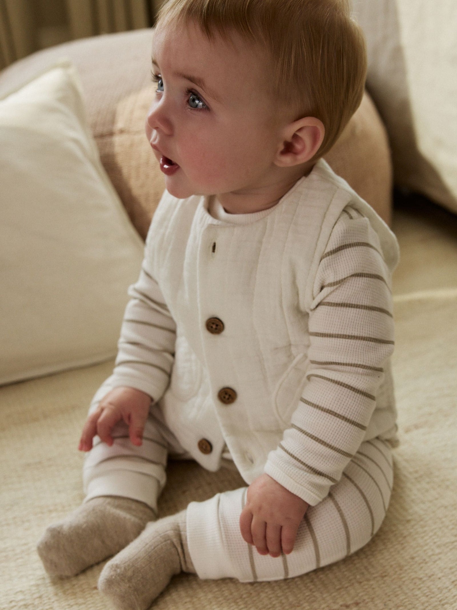 White Stripe Baby Gilet Top and Leggings Set (0mths-2yrs)