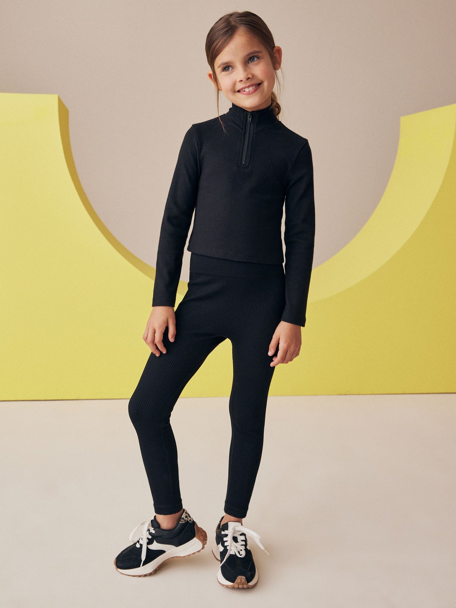 Black Seamless Ribbed High Waist Leggings (3-16yrs)