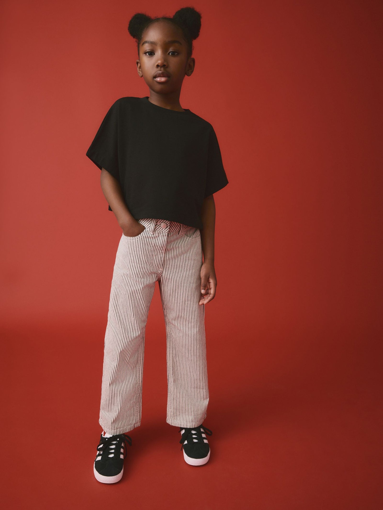 Black Boxy T-Shirt (3-16yrs)