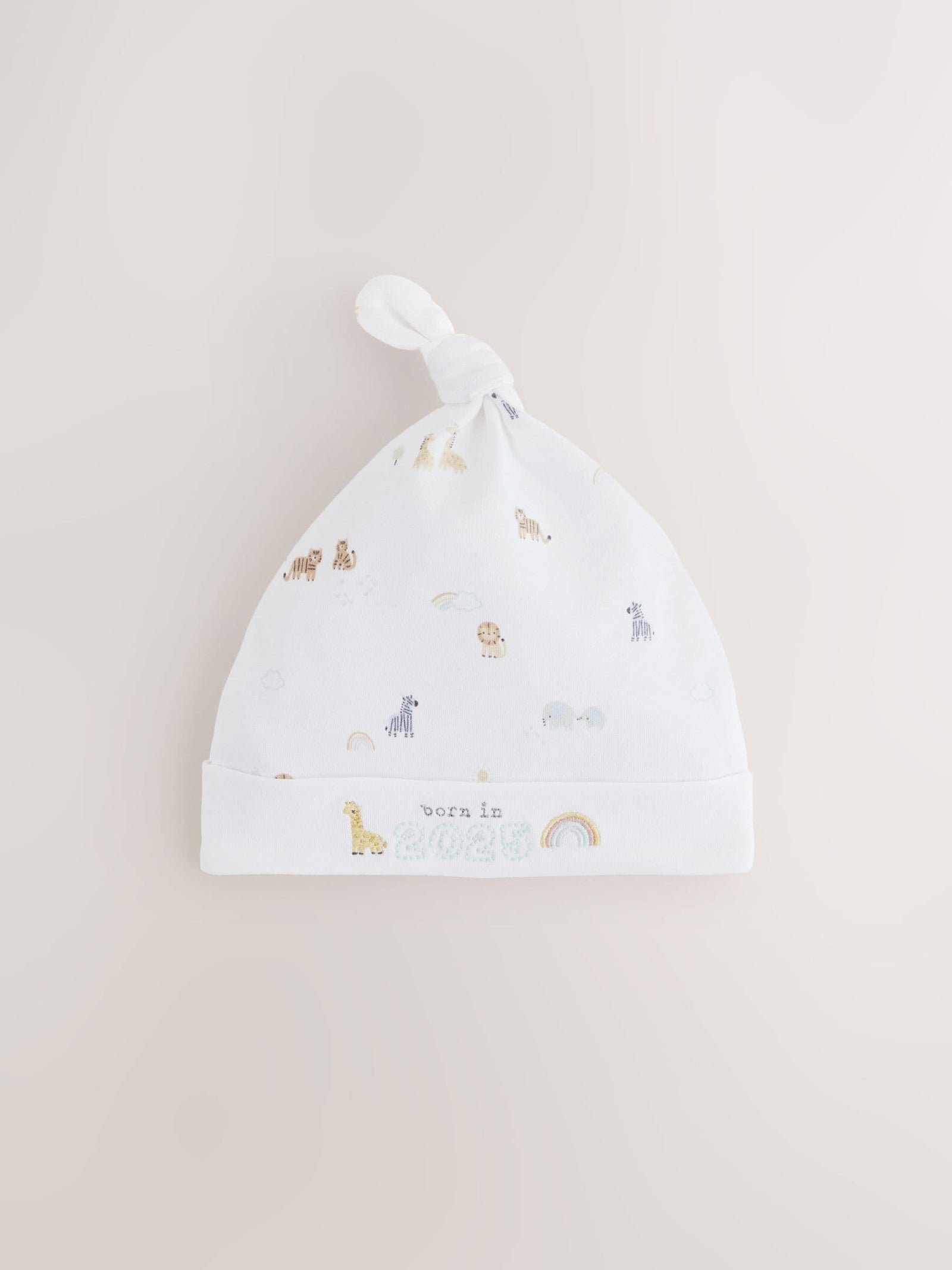White Born in 2025 Hat and Bib Baby Set 2 Piece