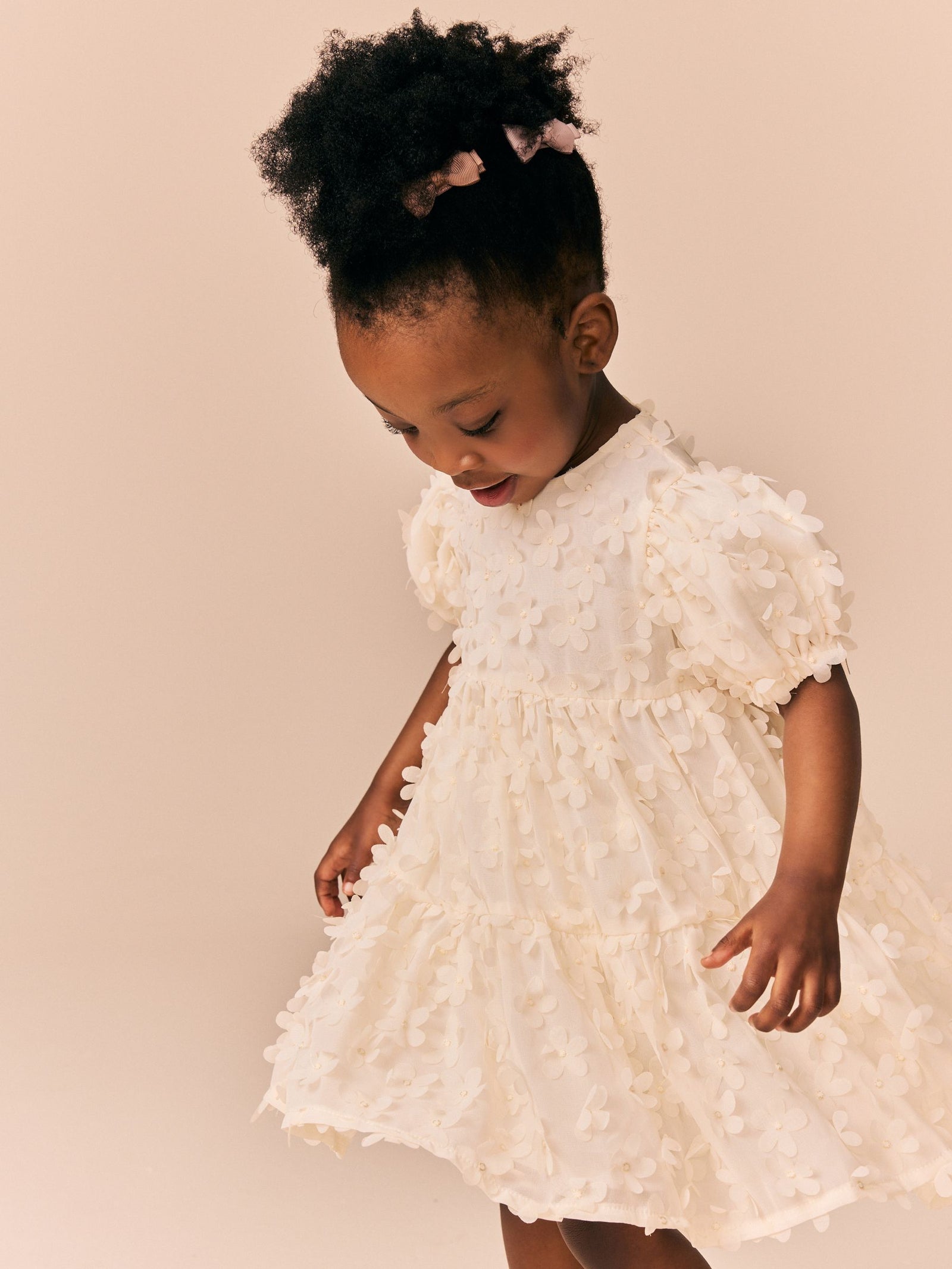 Ecru White Short Sleeve 3D Flowers Dress (3mths-8yrs)