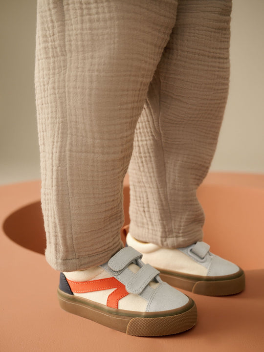 Multi Standard Fit (F) Trainers