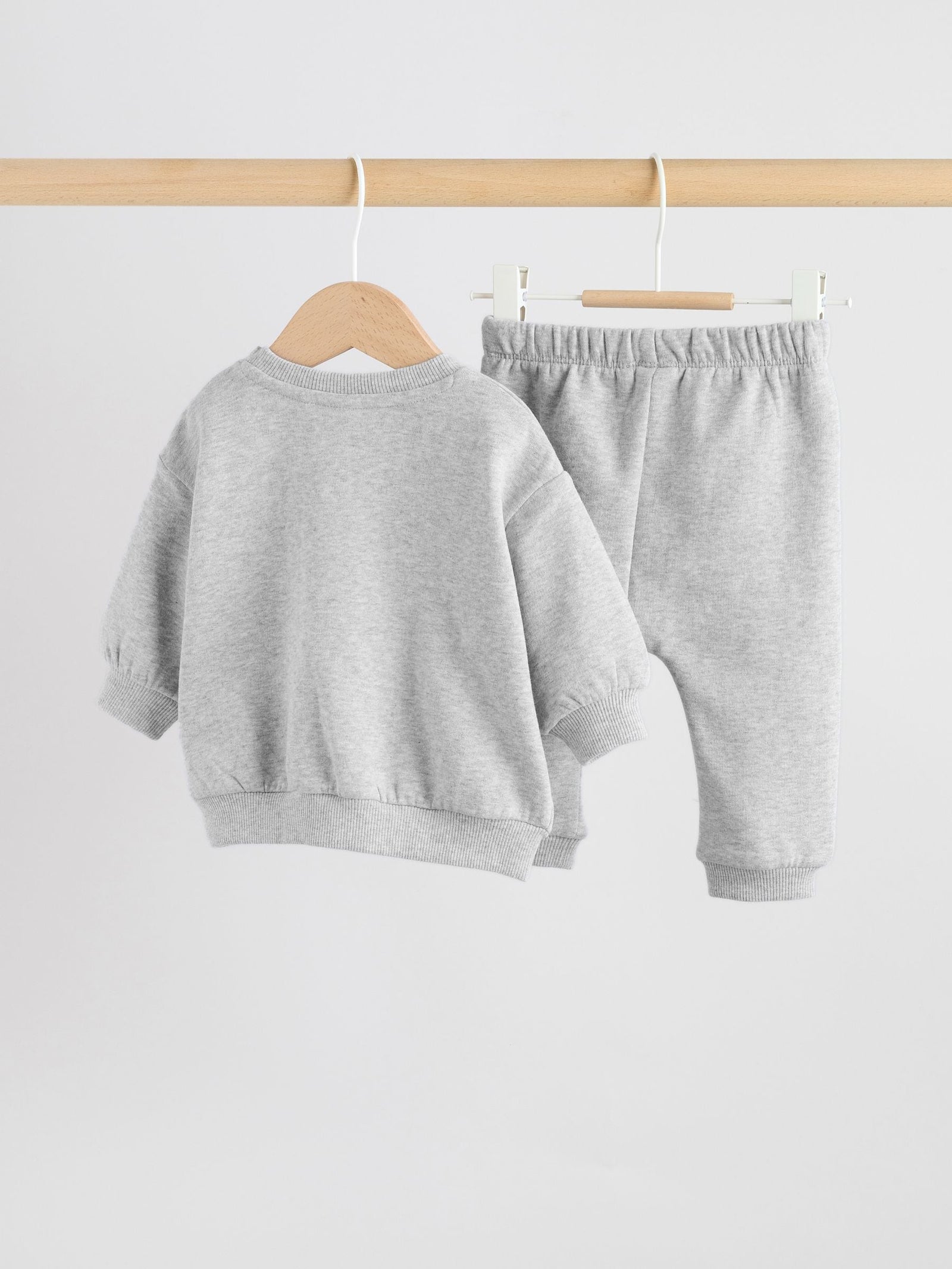 Grey Bear Baby Sweatshirt and Joggers Set (0mths-2yrs)