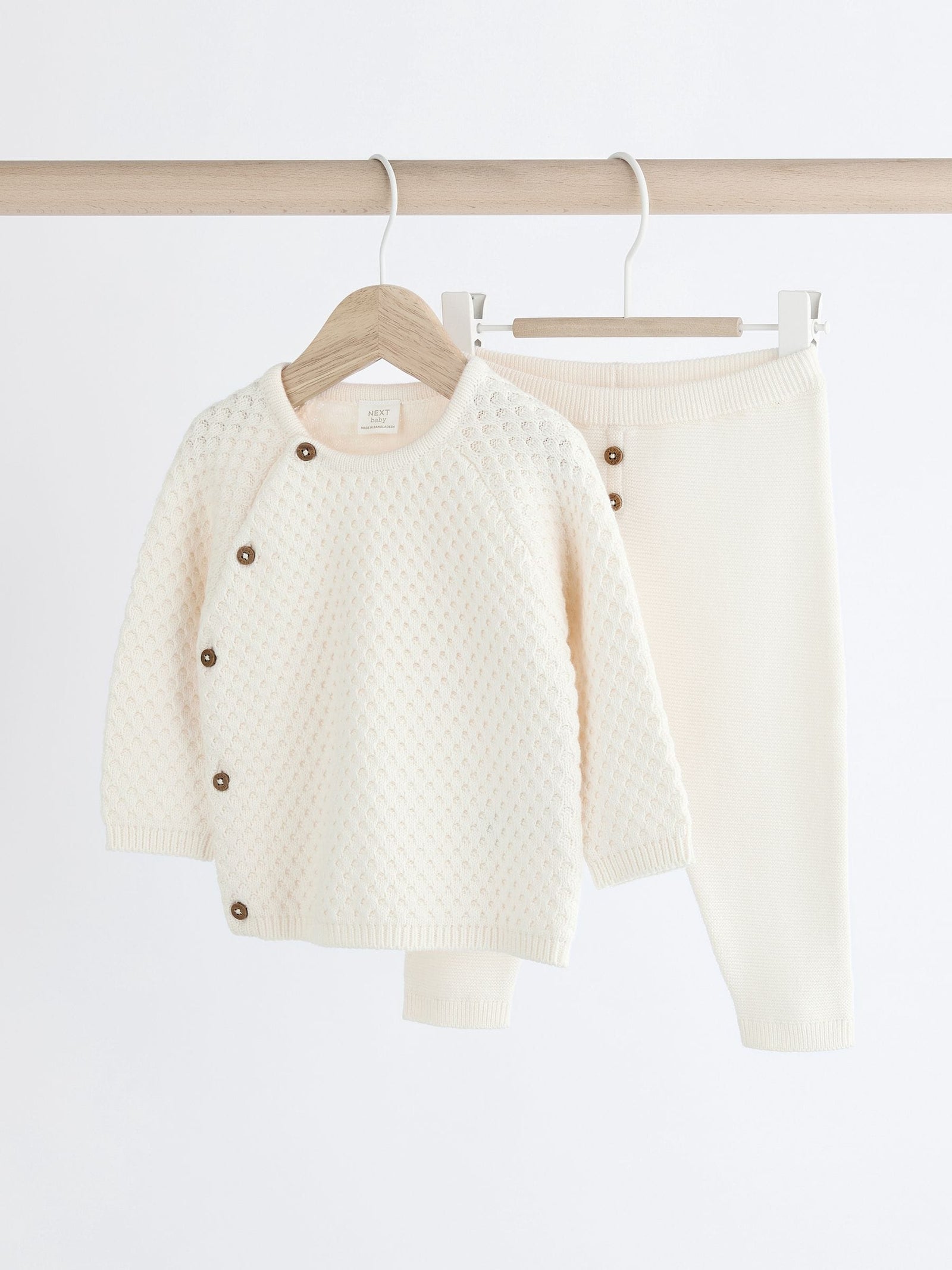 White Knitted Jumper And Trouser Baby Set (0mths-2yrs)