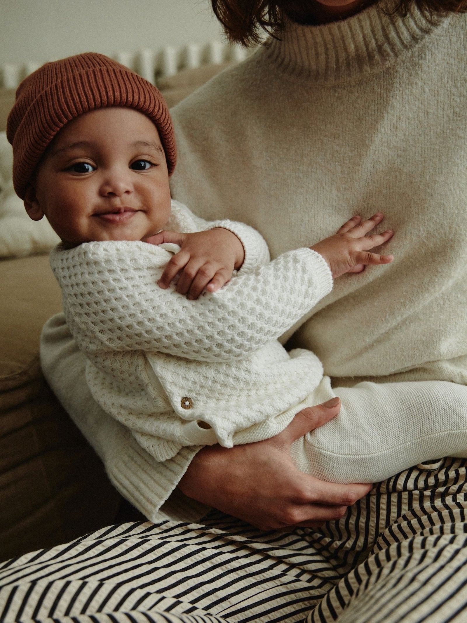 White Knitted Jumper And Trouser Baby Set (0mths-2yrs)