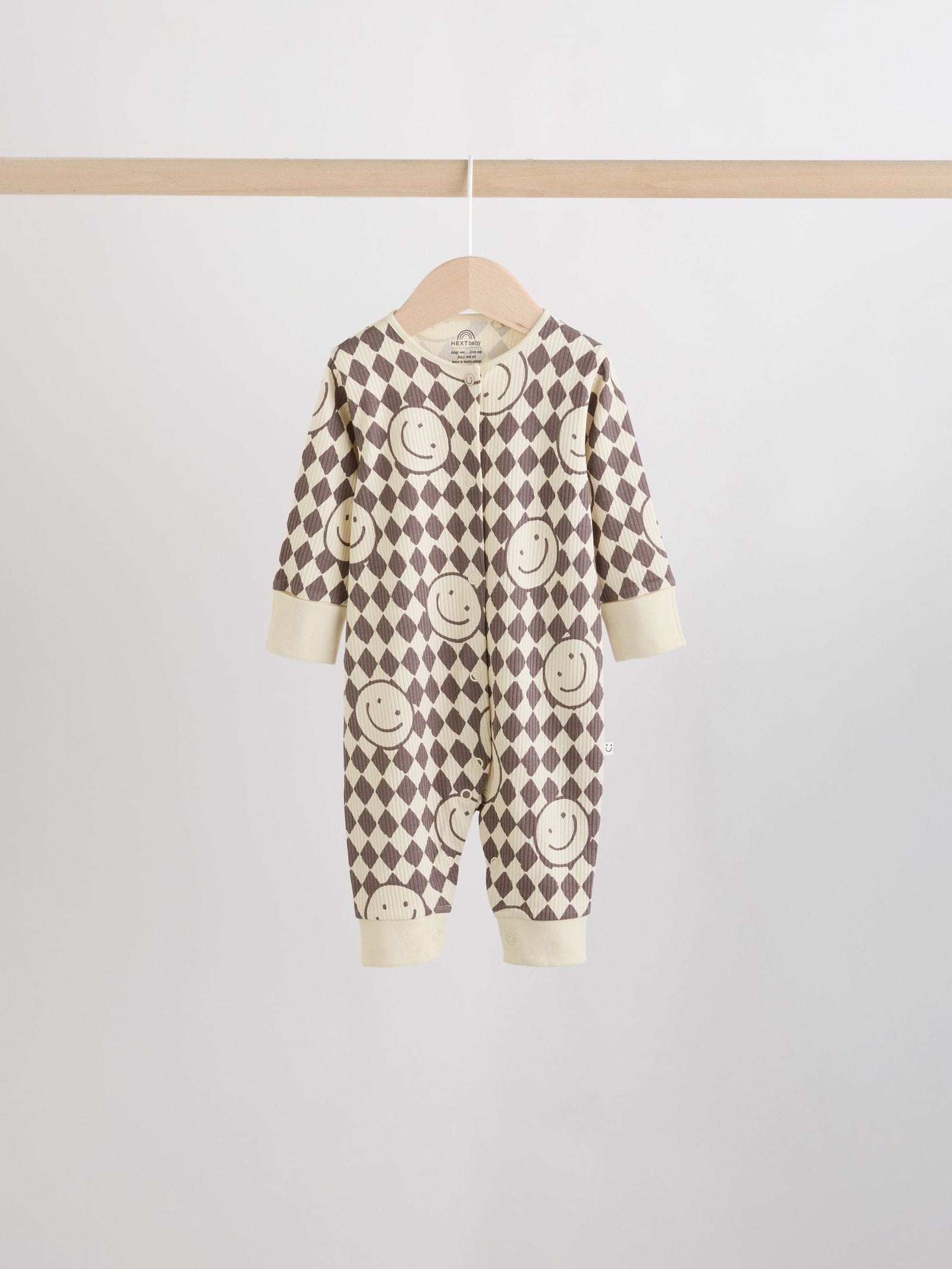 Monochrome Baby Sleepsuits 4 Pack (0mths-3yrs)