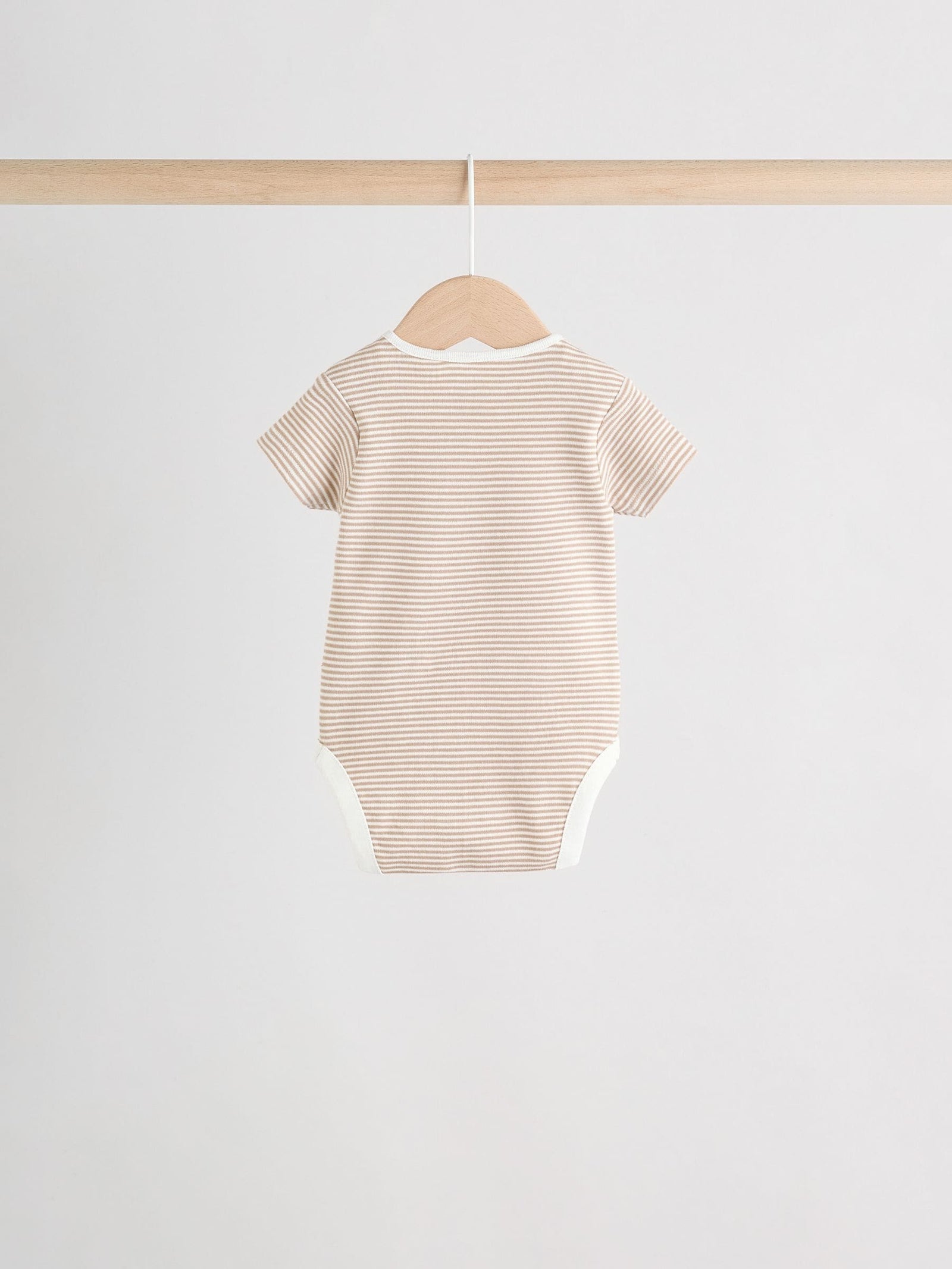 Neutral Baby Sleepsuit, Bodysuit, Beanie and Bib Set 4 Piece (0-9mths)