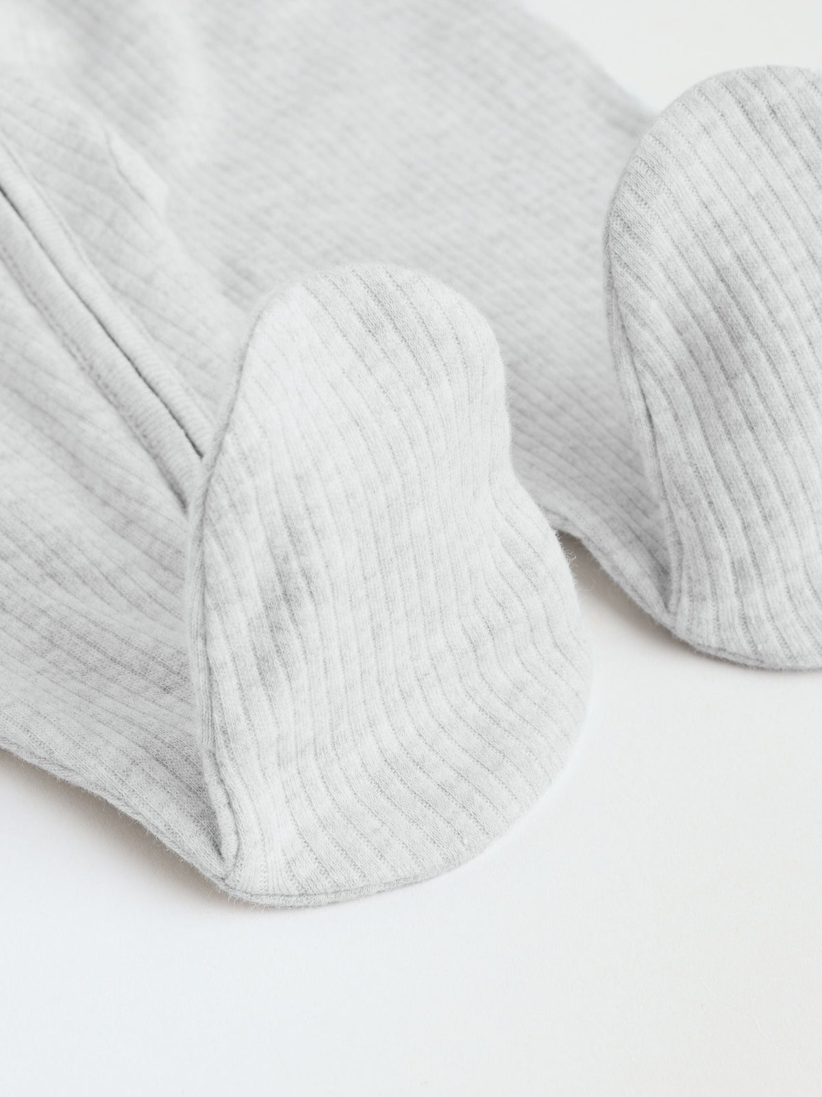 Neutral 5 Pack Two Way Zip Footed Baby Sleepsuits (0-2yrs)
