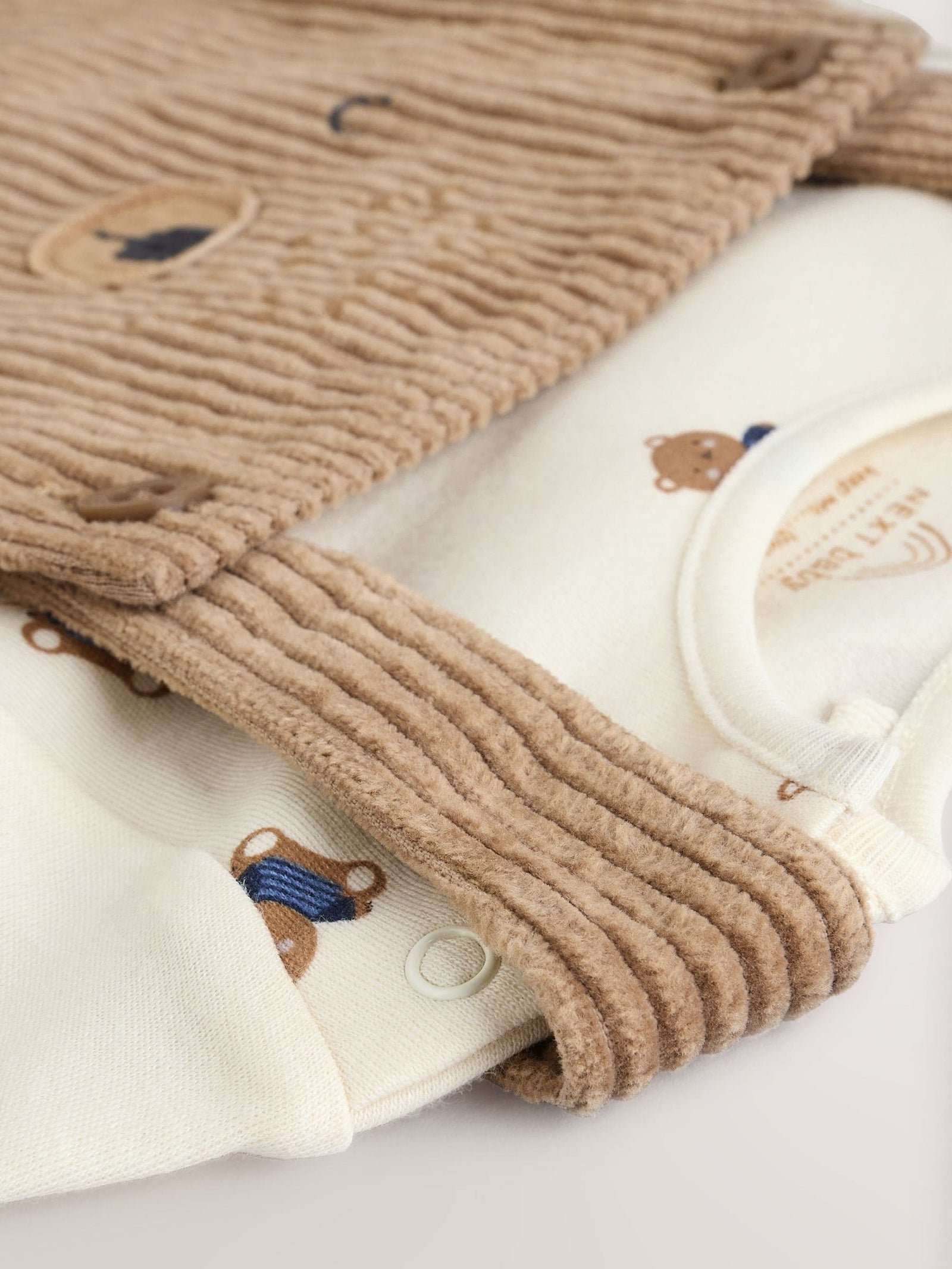 Tan Brown Bear Cord Dungarees and Bodysuit Set (0mths-2yrs)