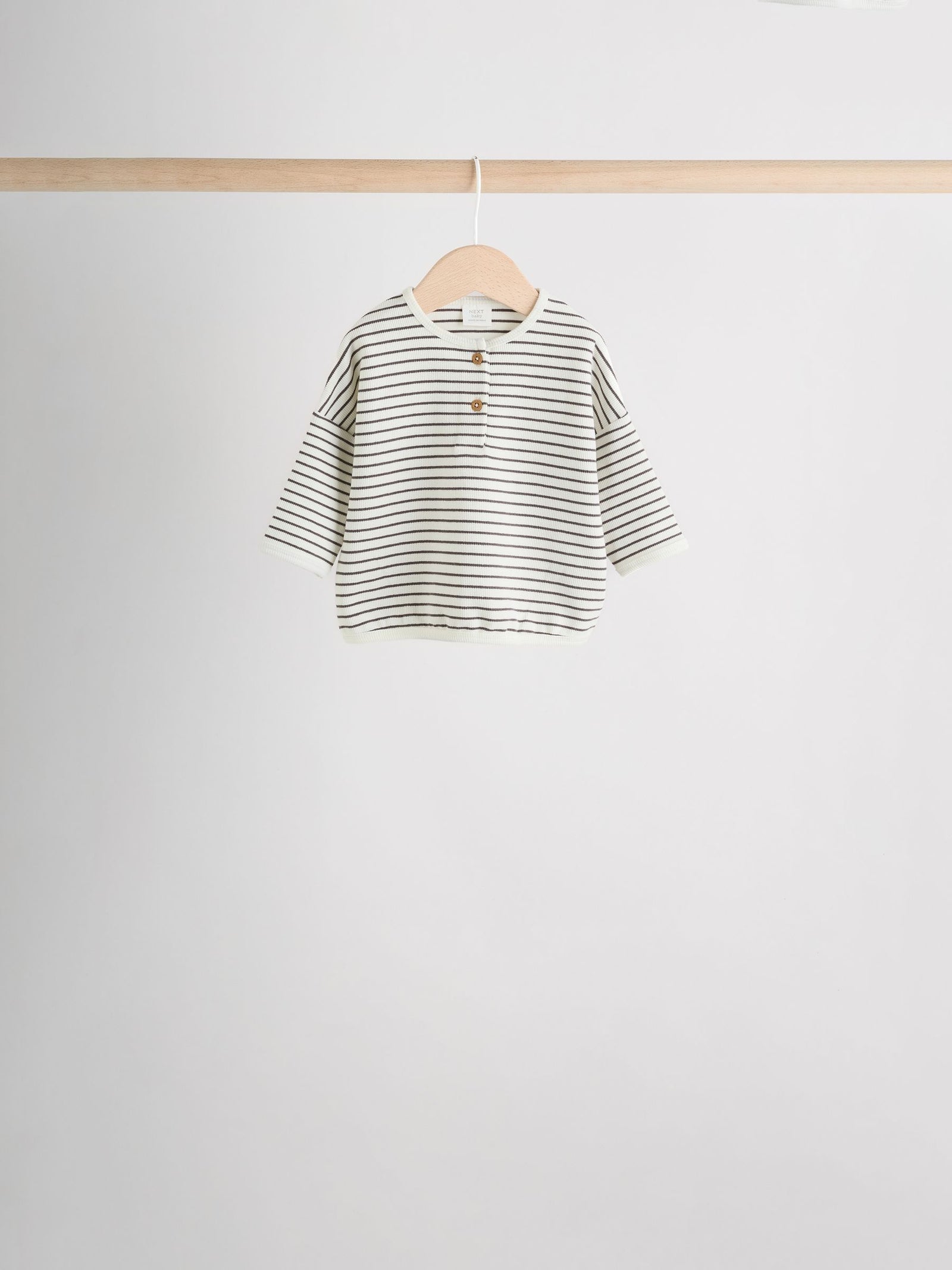Mono Stripe Baby Long Sleeve T-Shirts 4 Pack (0mths-2yrs)
