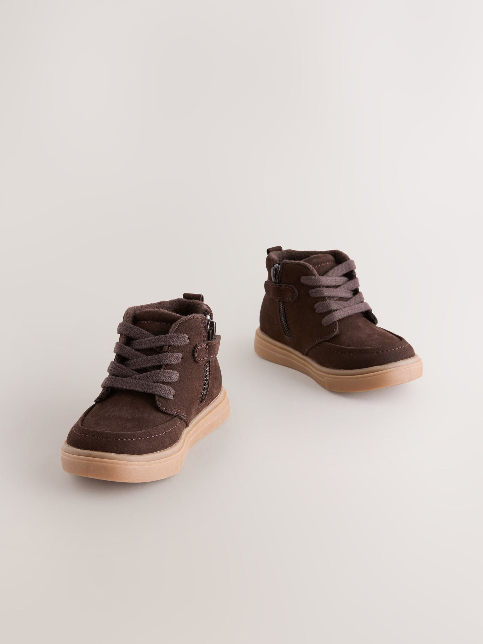 Brown Chocolate Standard Fit (F) Warm Lined Chukka Boots