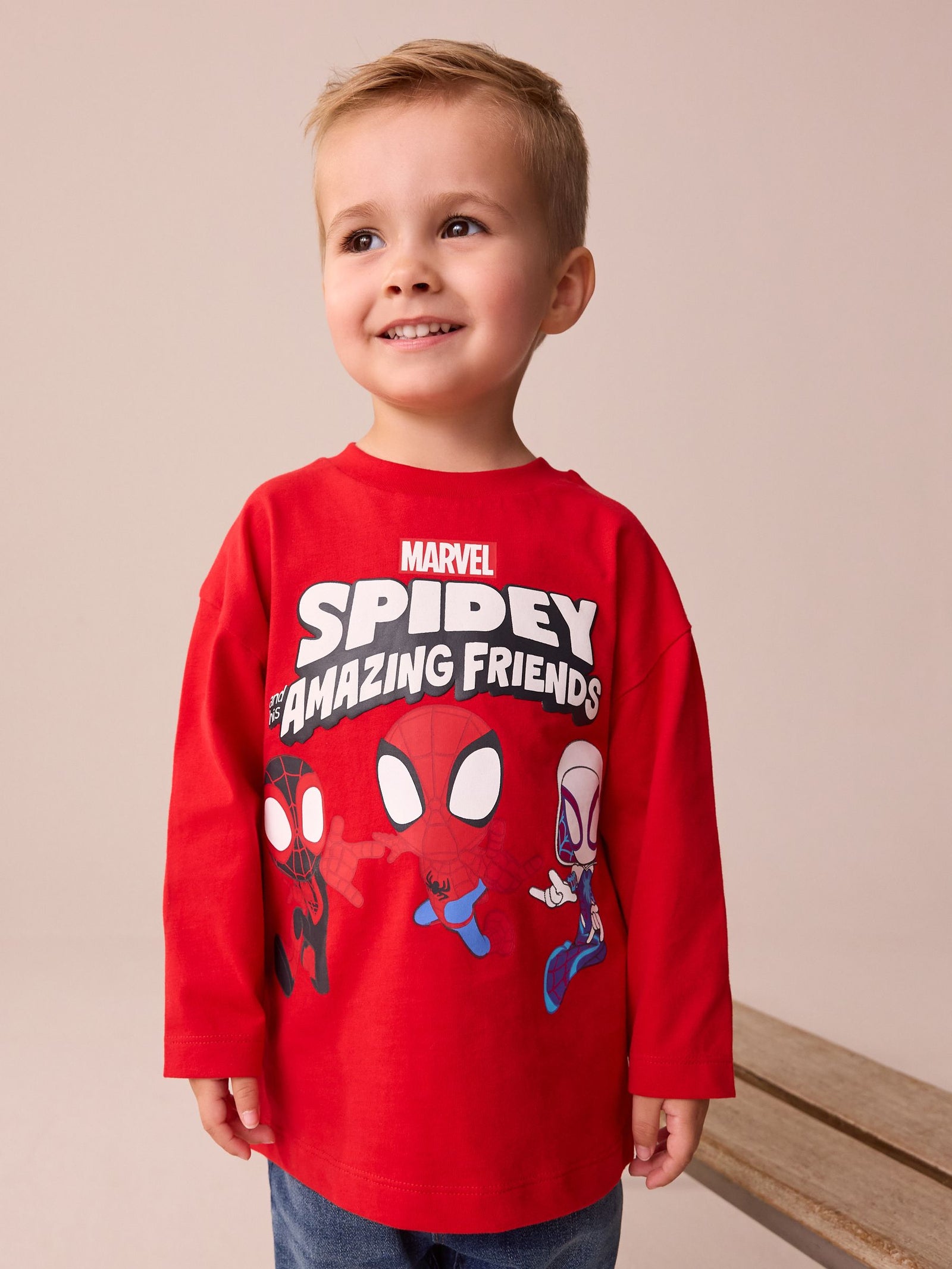 Red Marvel Long Sleeve T-Shirt (9mths-8yrs)
