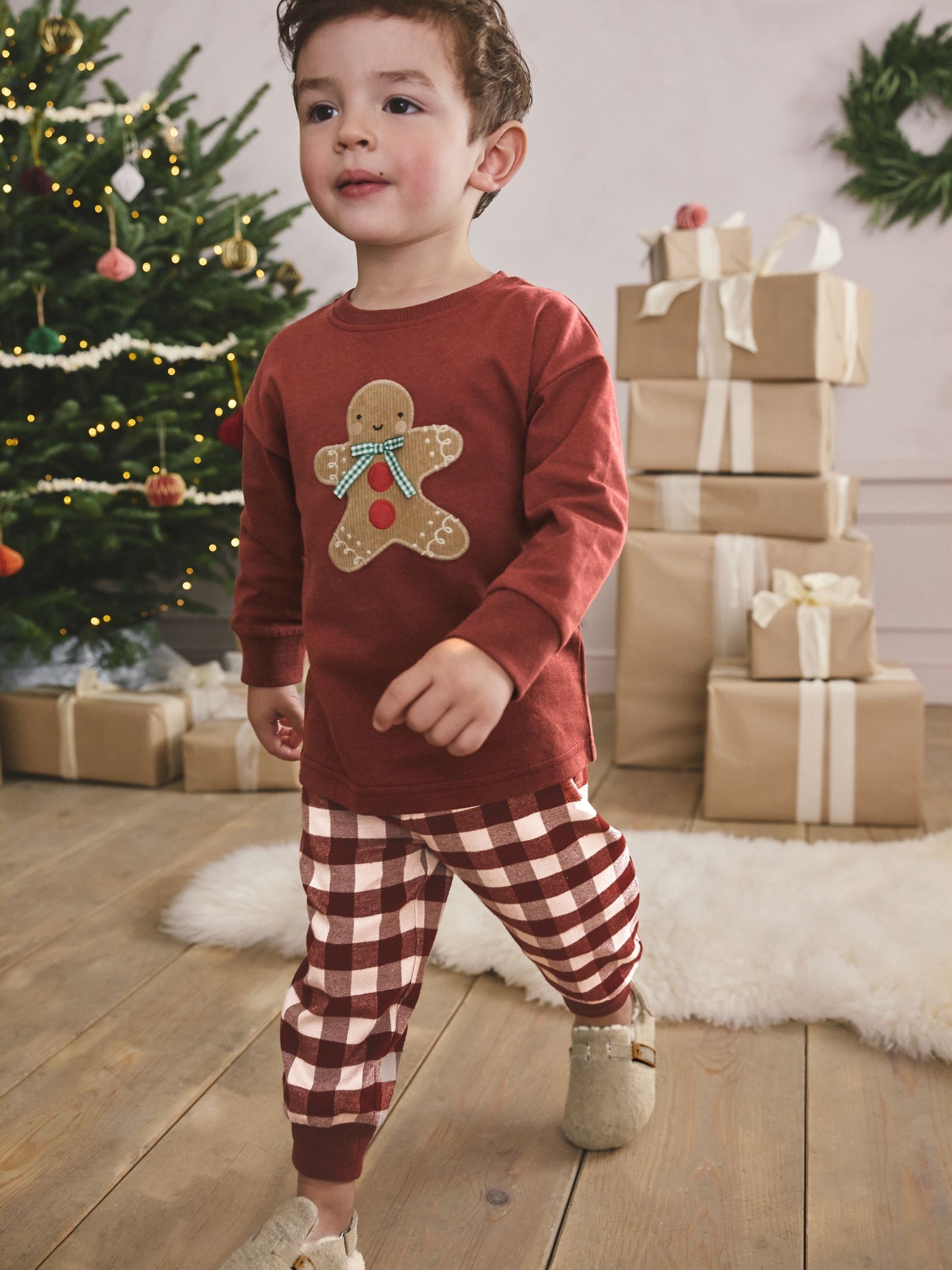 Red/Green Gingerbread Man Single Xmas Pyjamas immediate