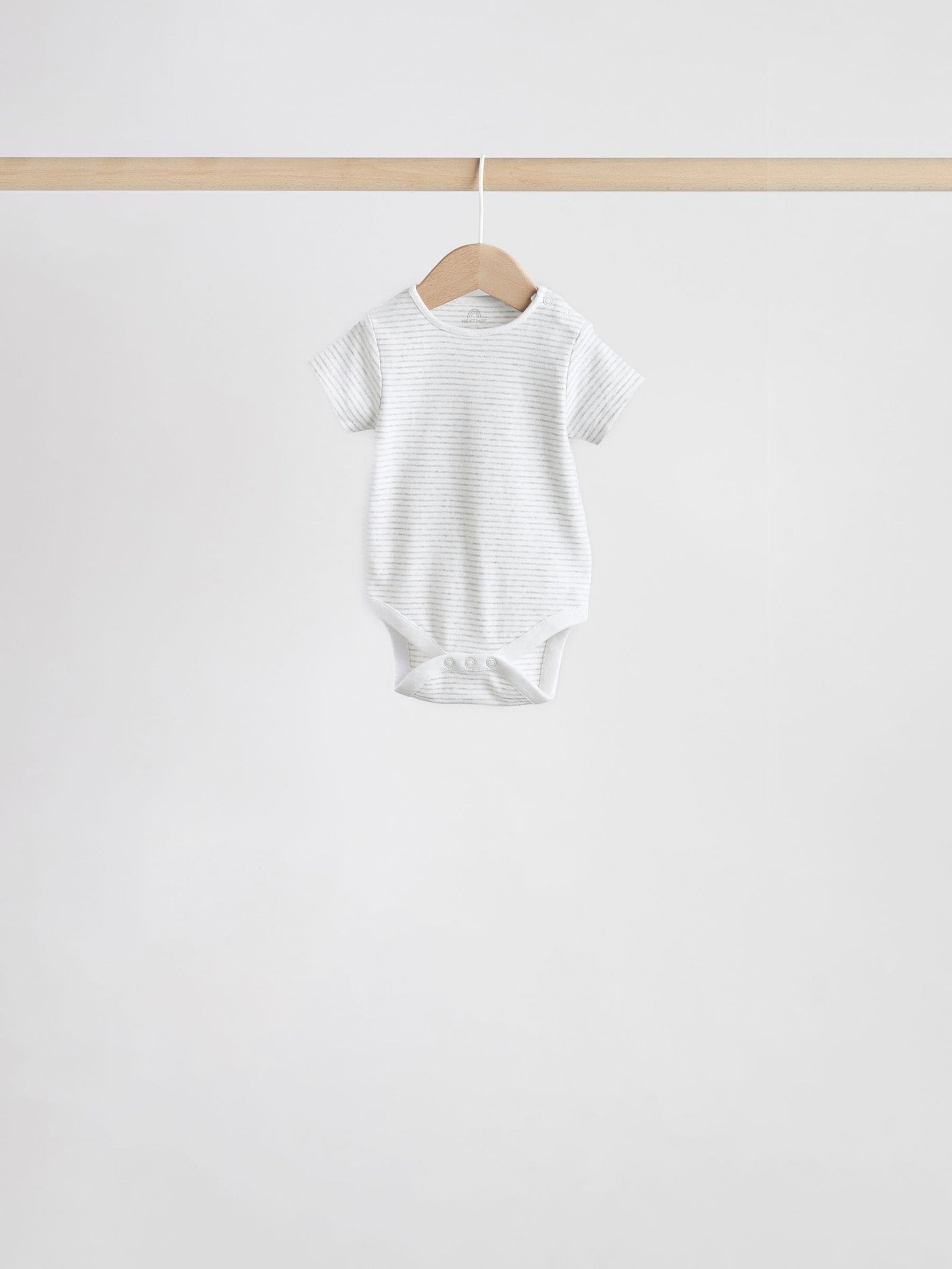 Grey Star Baby Bundle Gift Set 7 Piece (0-18mths)