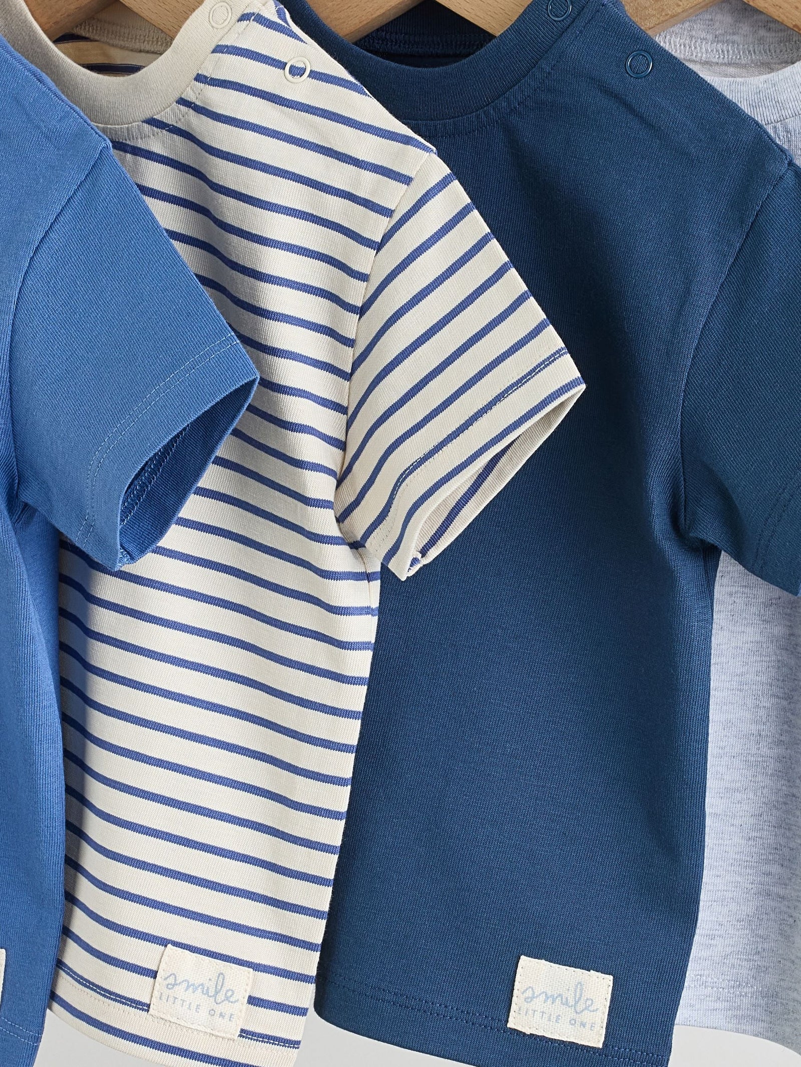 Blue Short Sleeve Baby T-Shirts 4 Pack (0mths-2yrs)