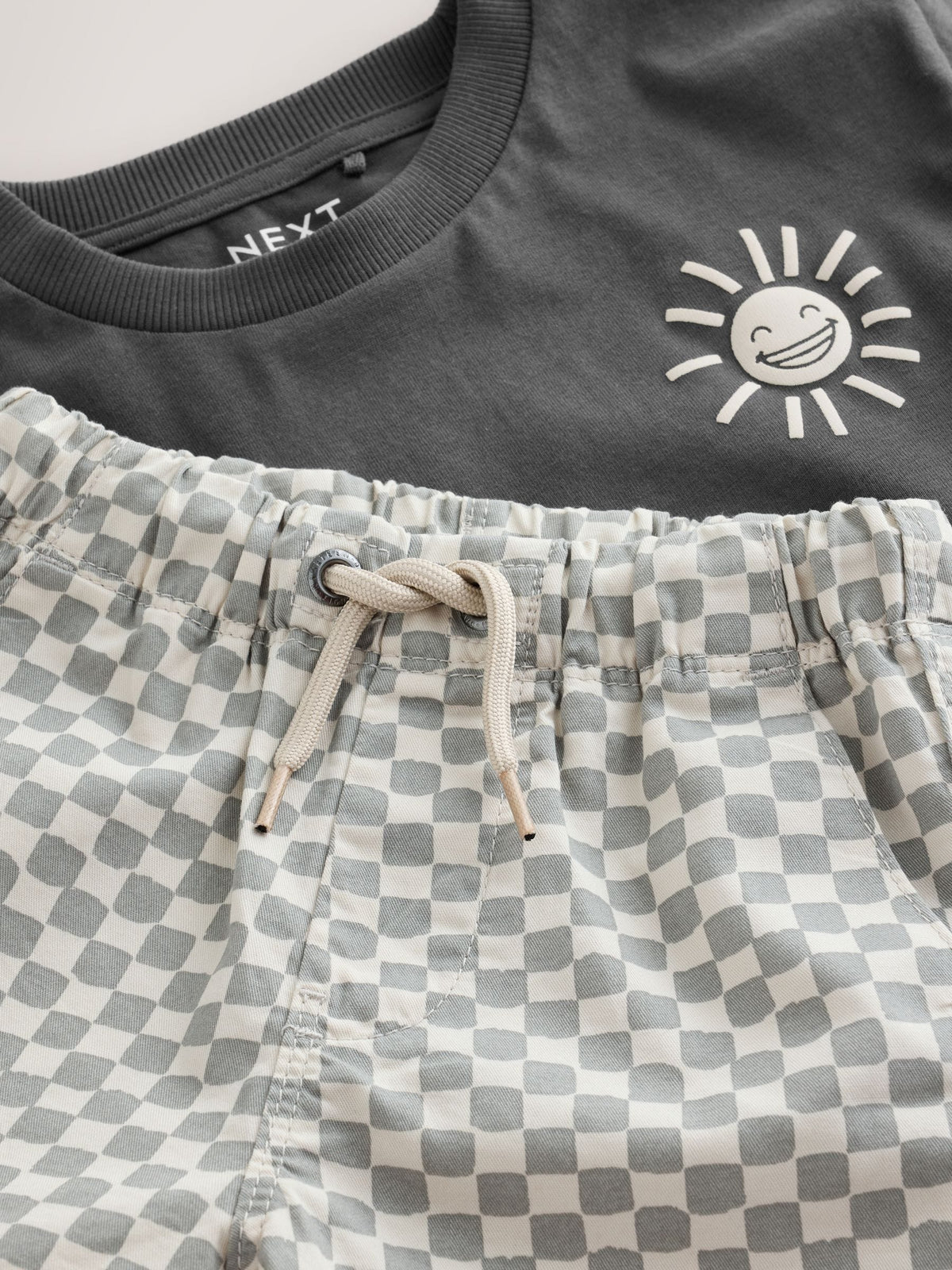 Charcoal Grey Short Sleeve T-Shirt & Shorts Set (3mths-7yrs)