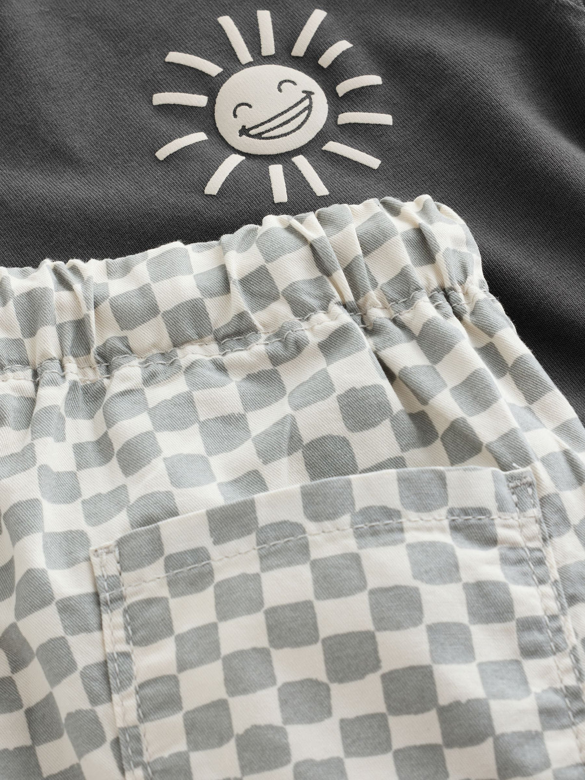 Charcoal Grey Short Sleeve T-Shirt & Shorts Set (3mths-7yrs)