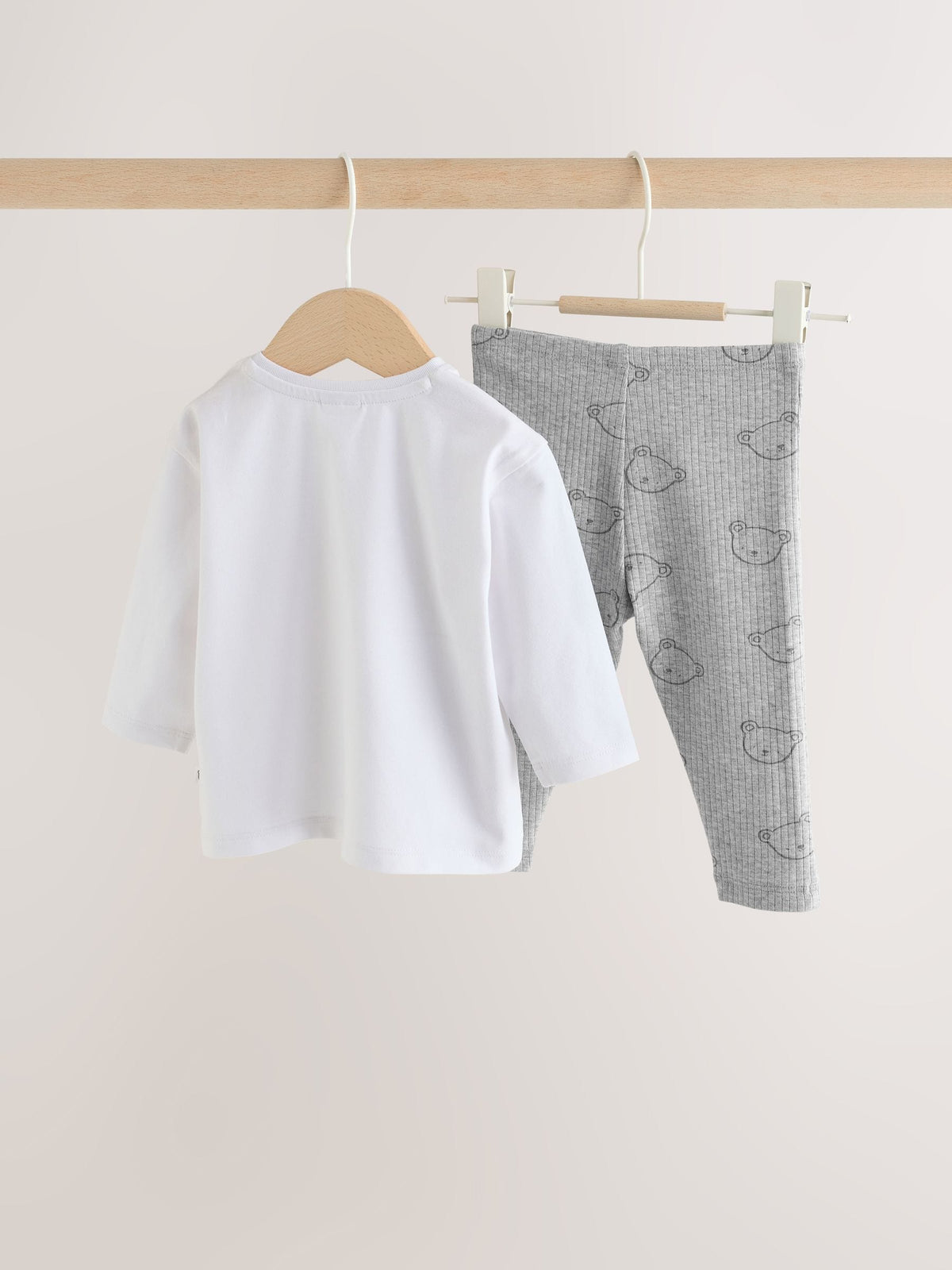 White/Grey Delicate Bear Top and Legging Baby Set (0mths-2yrs)