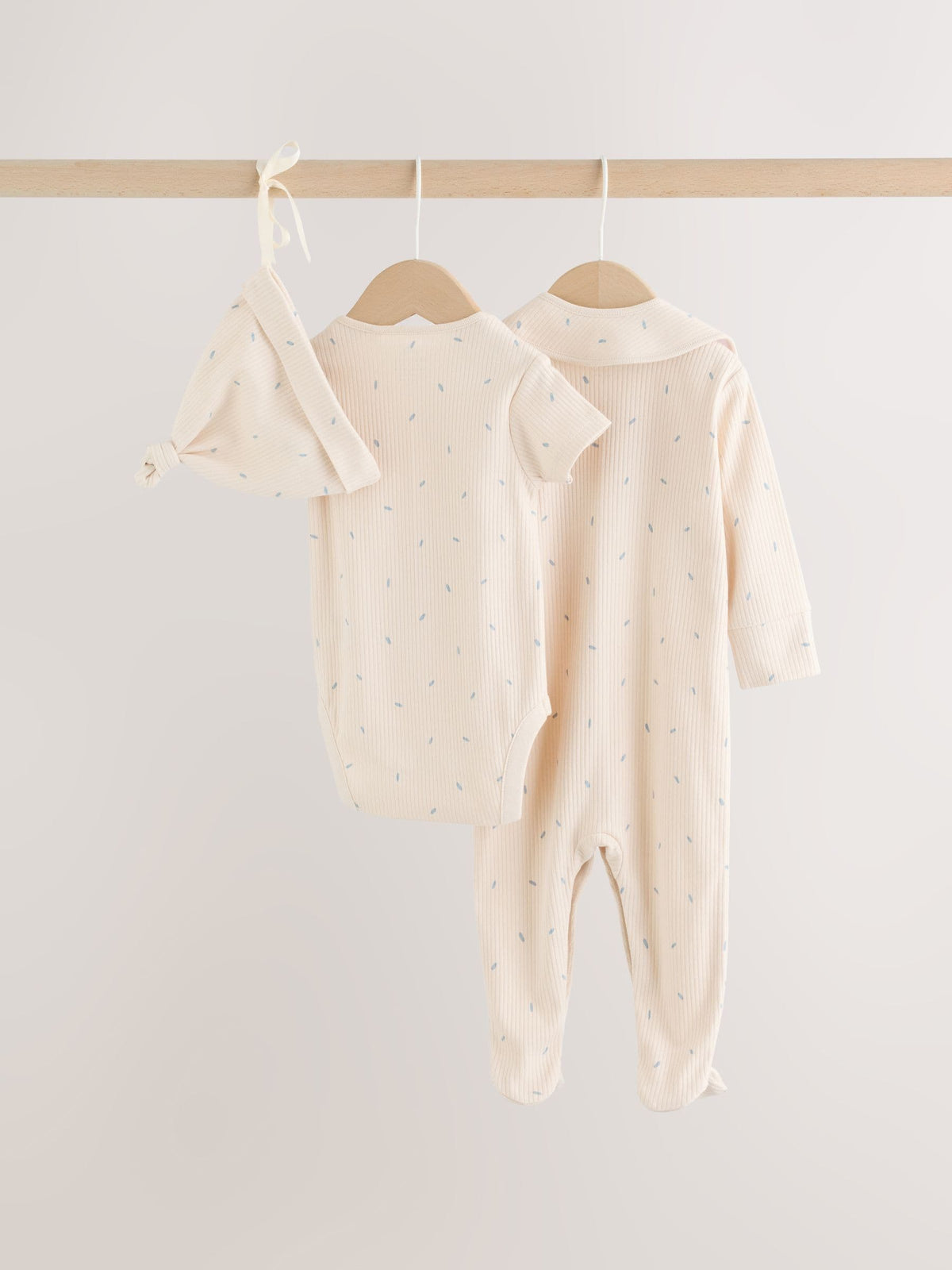 Neutral Milk Club Baby Sleepsuit, Bodysuit, Beanie and Bib Set 4 Piece (0-12mths)