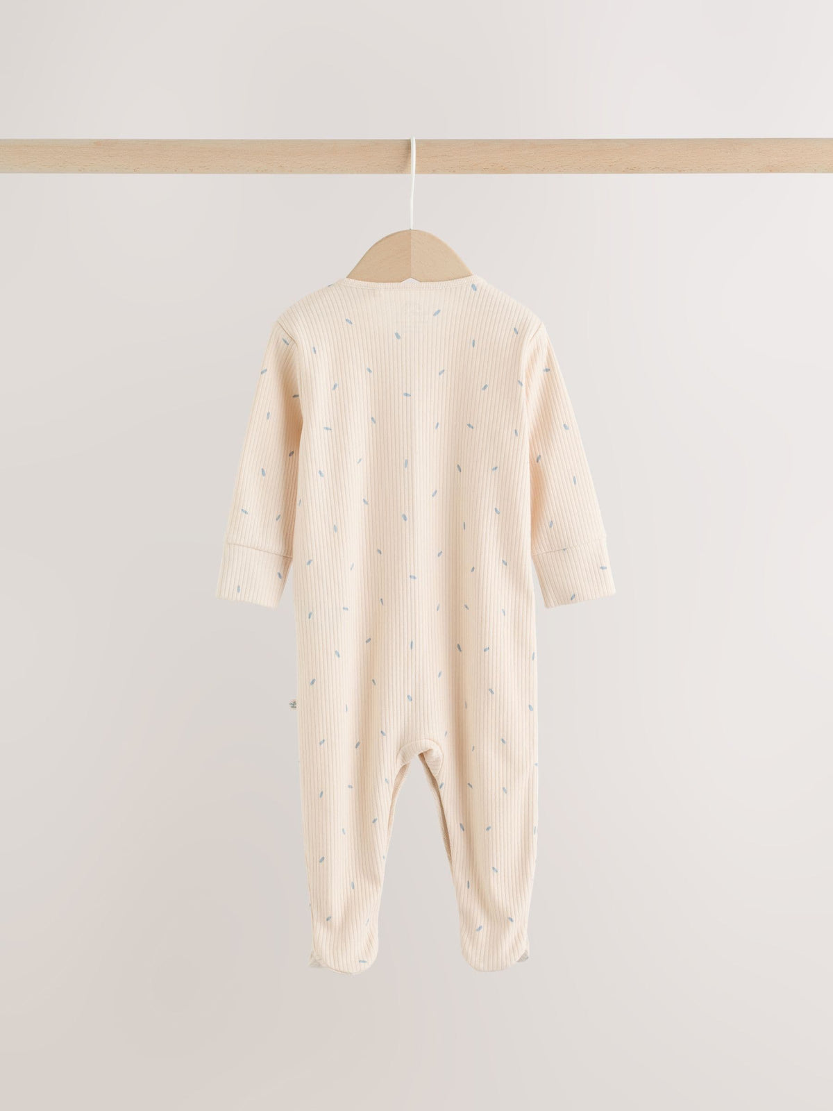 Neutral Milk Club Baby Sleepsuit, Bodysuit, Beanie and Bib Set 4 Piece (0-12mths)