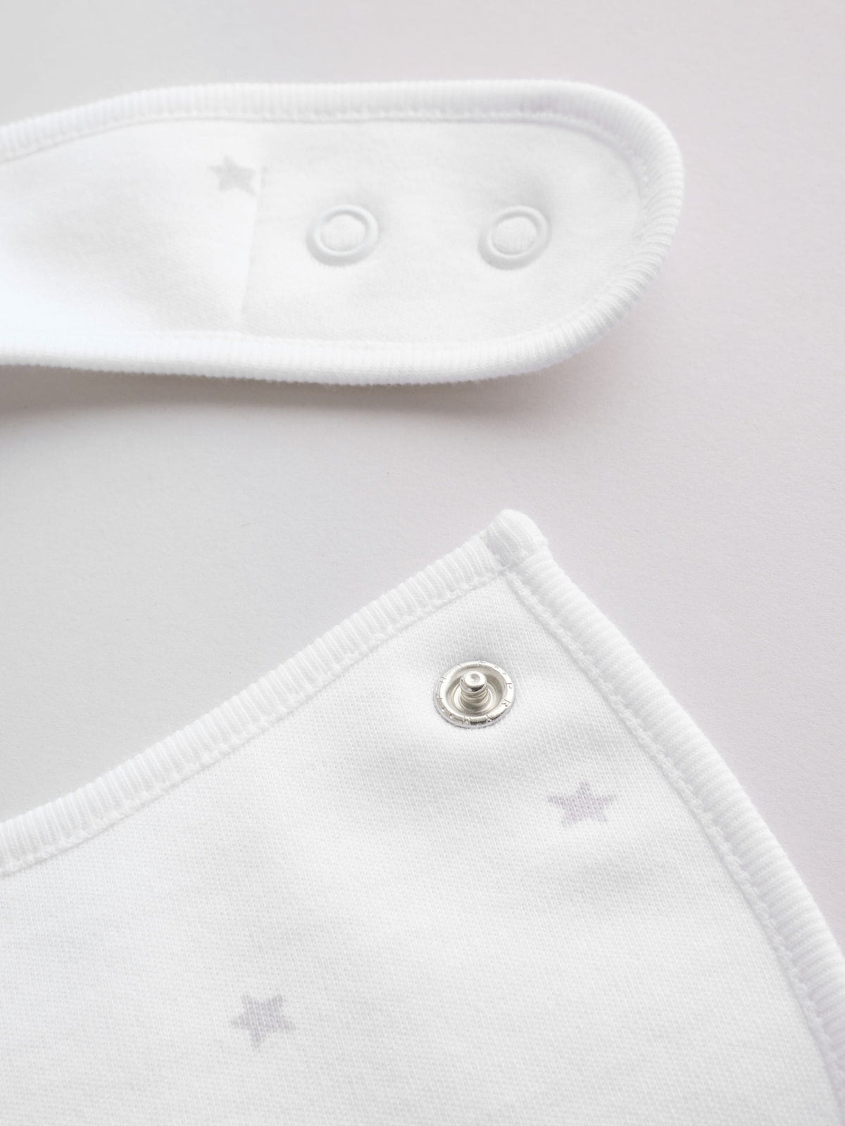 White Sleepsuit, Bodysuit, Hat and Bib Set 4 Piece (0-9mths)