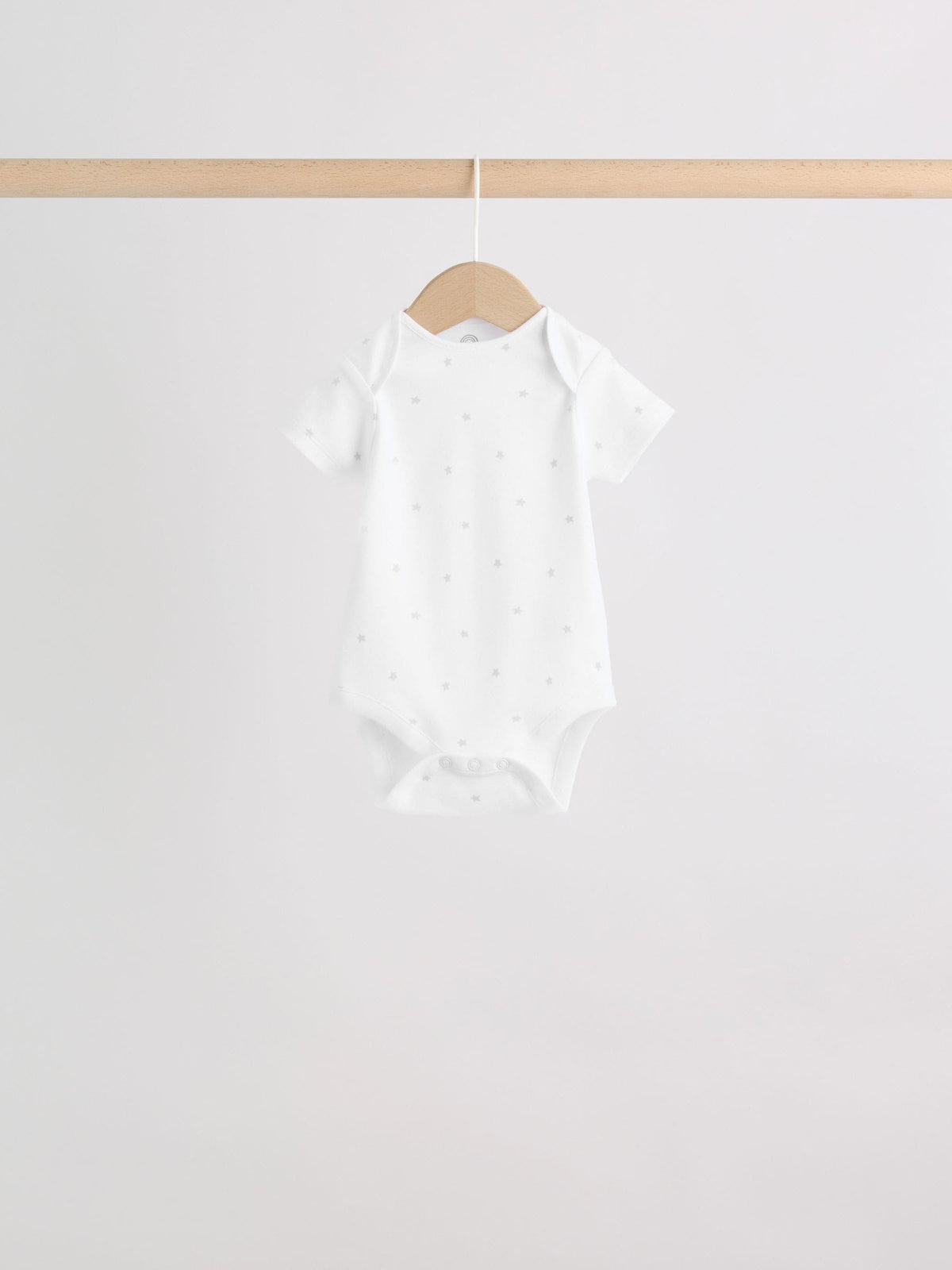 White Sleepsuit, Bodysuit, Hat and Bib Set 4 Piece (0-9mths)