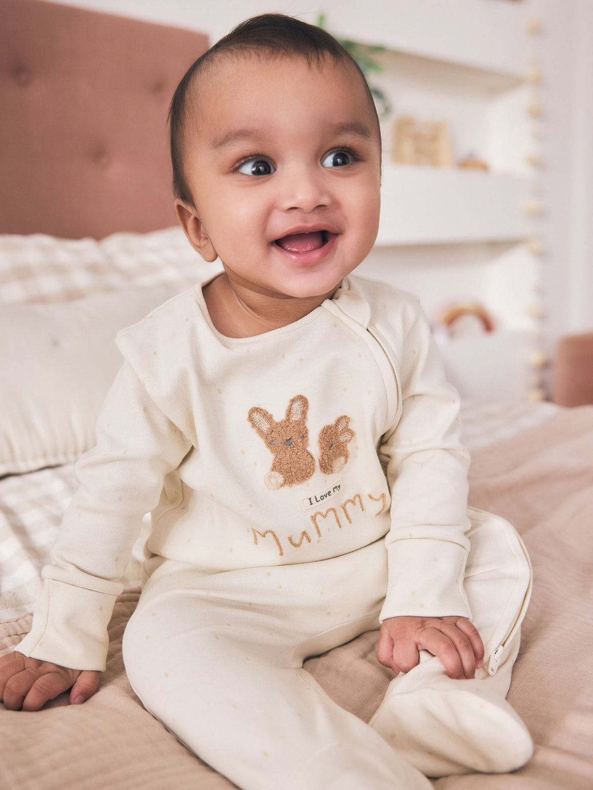 Neutral I Love My Mummy Two Way Zip Baby Sleepsuit (0-18mths)