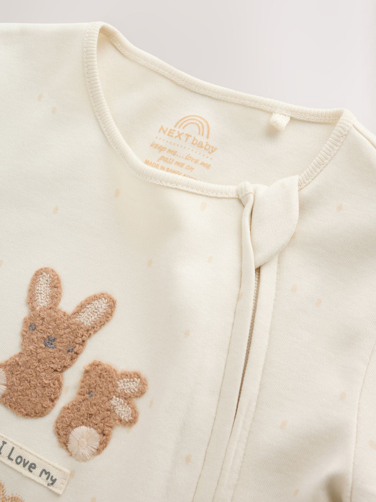 Neutral I Love My Mummy Two Way Zip Baby Sleepsuit (0-18mths)