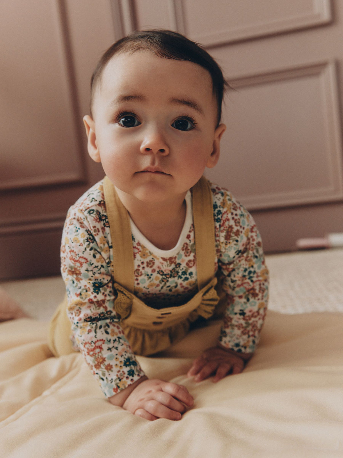 Sage Green Rabbit Baby Cord Dungarees And Long Sleeve Bodysuits 2 Piece Set (0mths-2yrs)