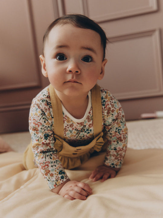 Sage Green Rabbit Baby Cord Dungarees And Long Sleeve Bodysuits 2 Piece Set (0mths-2yrs)