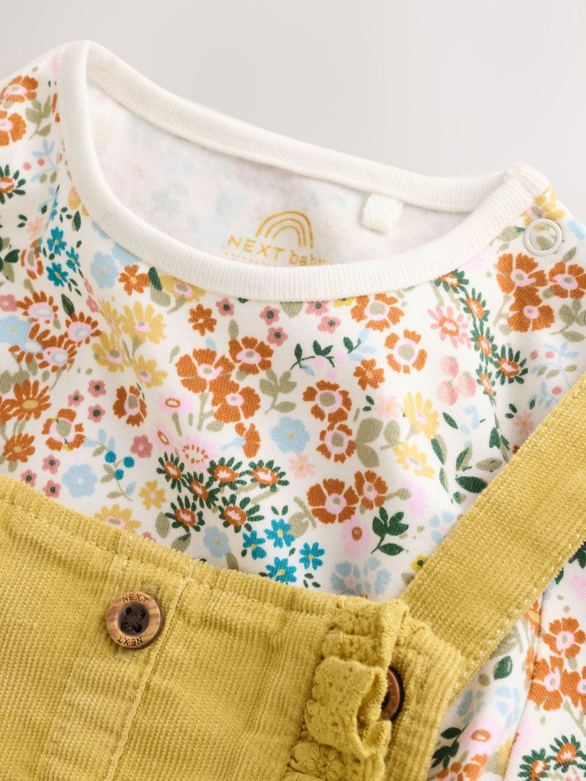 Sage Green Rabbit Baby Cord Dungarees And Long Sleeve Bodysuits 2 Piece Set (0mths-2yrs)