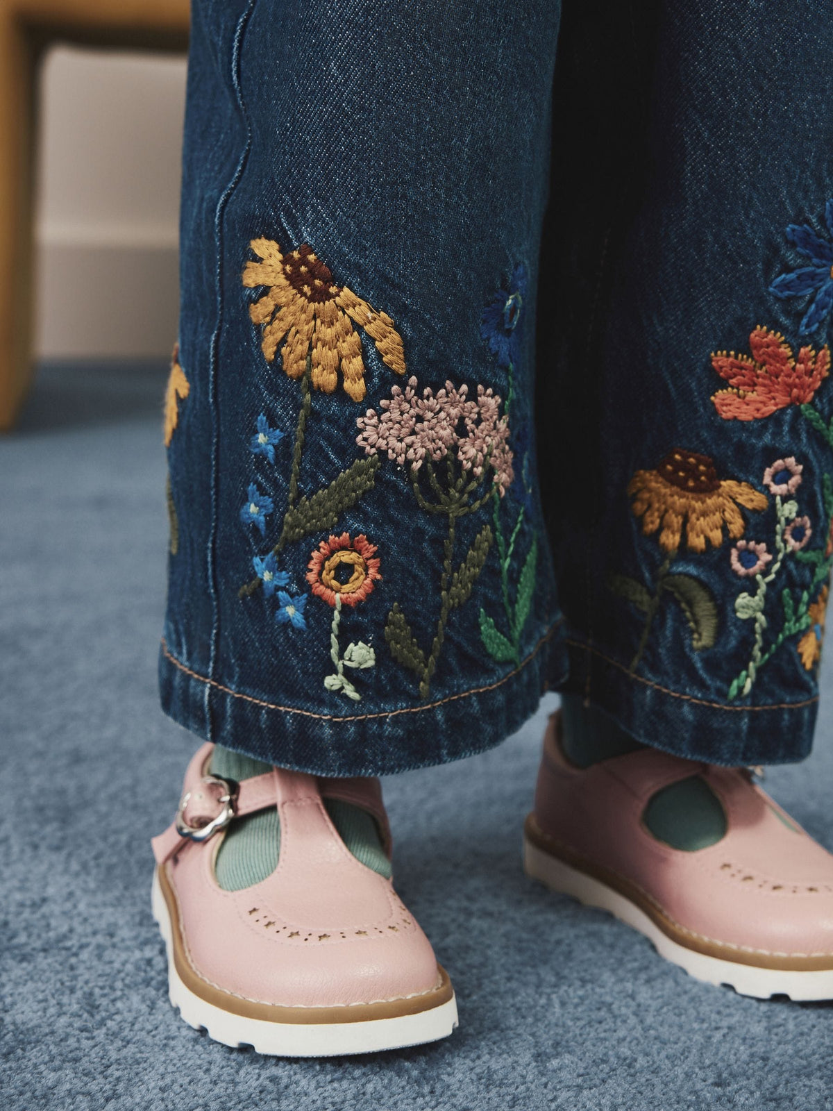 Pink Floral Embroidered Denim Dungaree Set (3mths-7yrs)