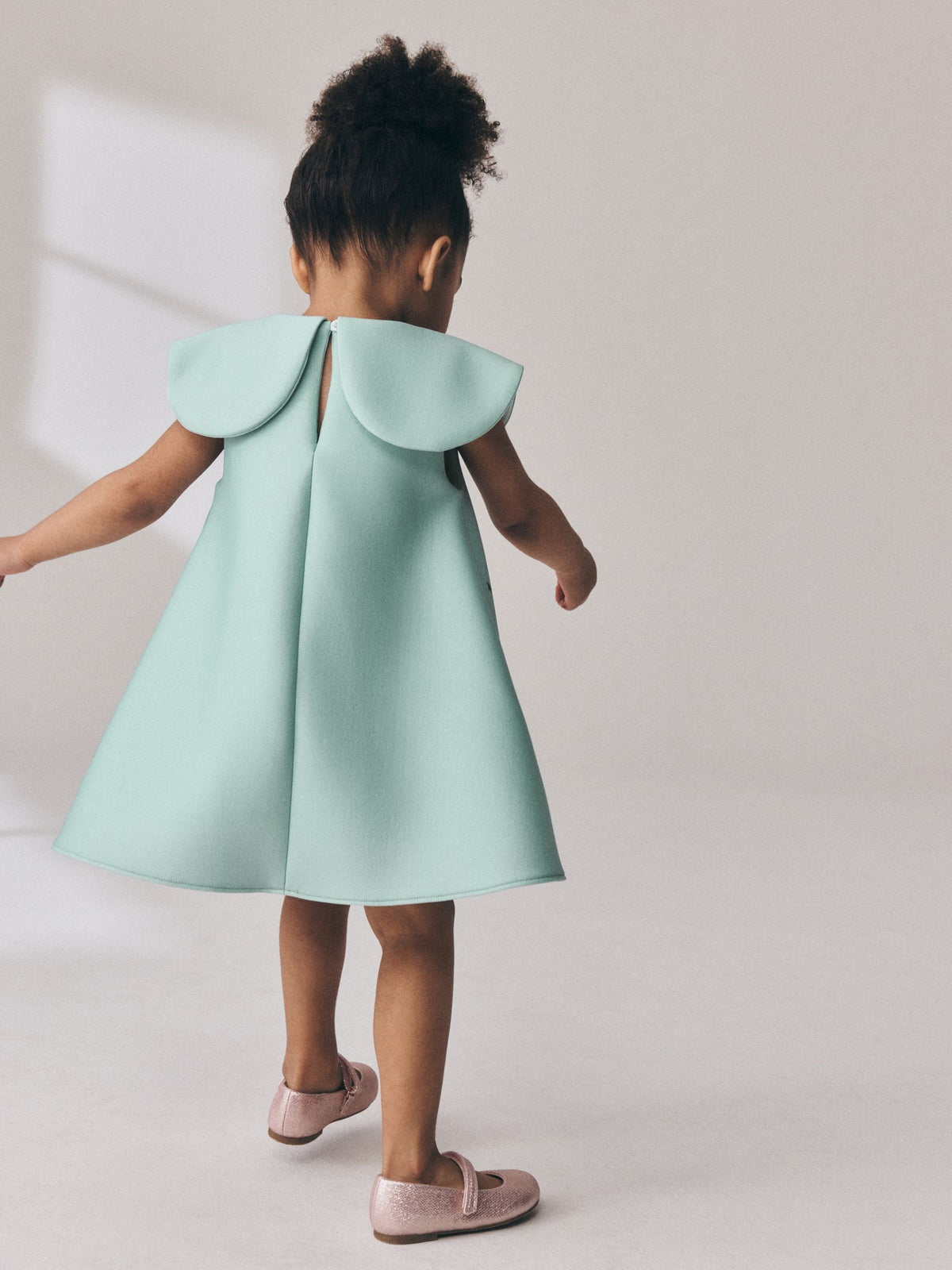 Green Sleeveless Diamante Scuba Collar Dress (3mths-7yrs)