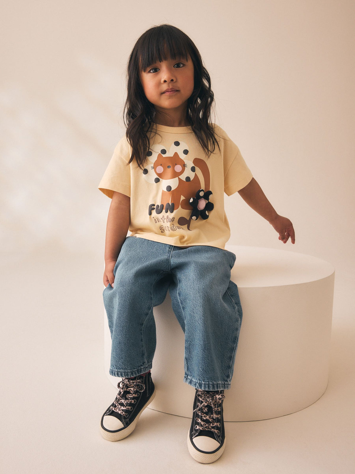 Ecru White Padded Cat Short Sleeve T-Shirt (3mths-7yrs)