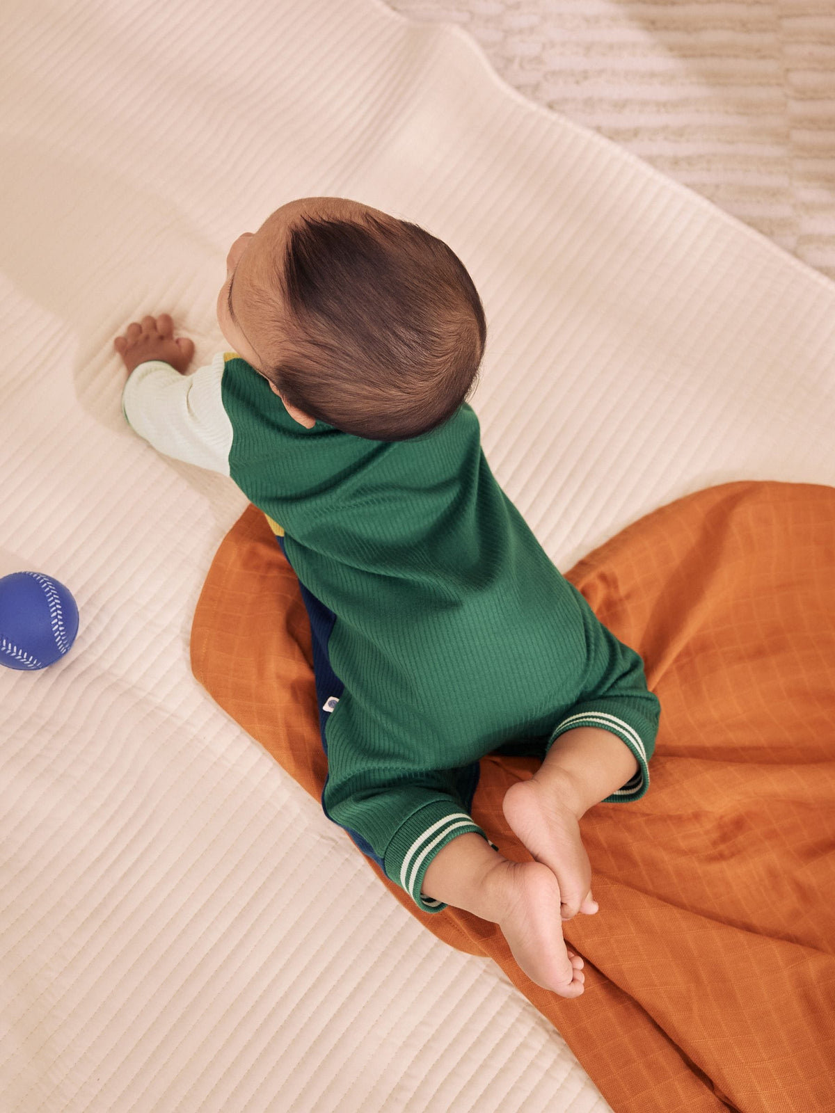Multi Varsity Baby Sleepsuits 4 Pack (0mths-3yrs)