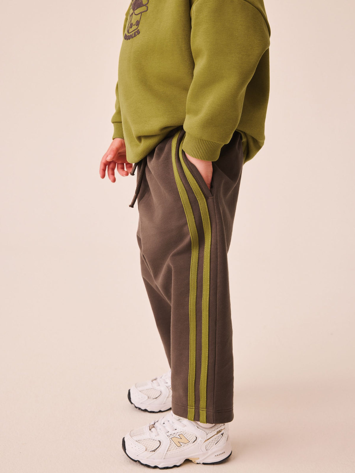 Olive Green Crew Neck Joggers Set (3mths-7yrs)