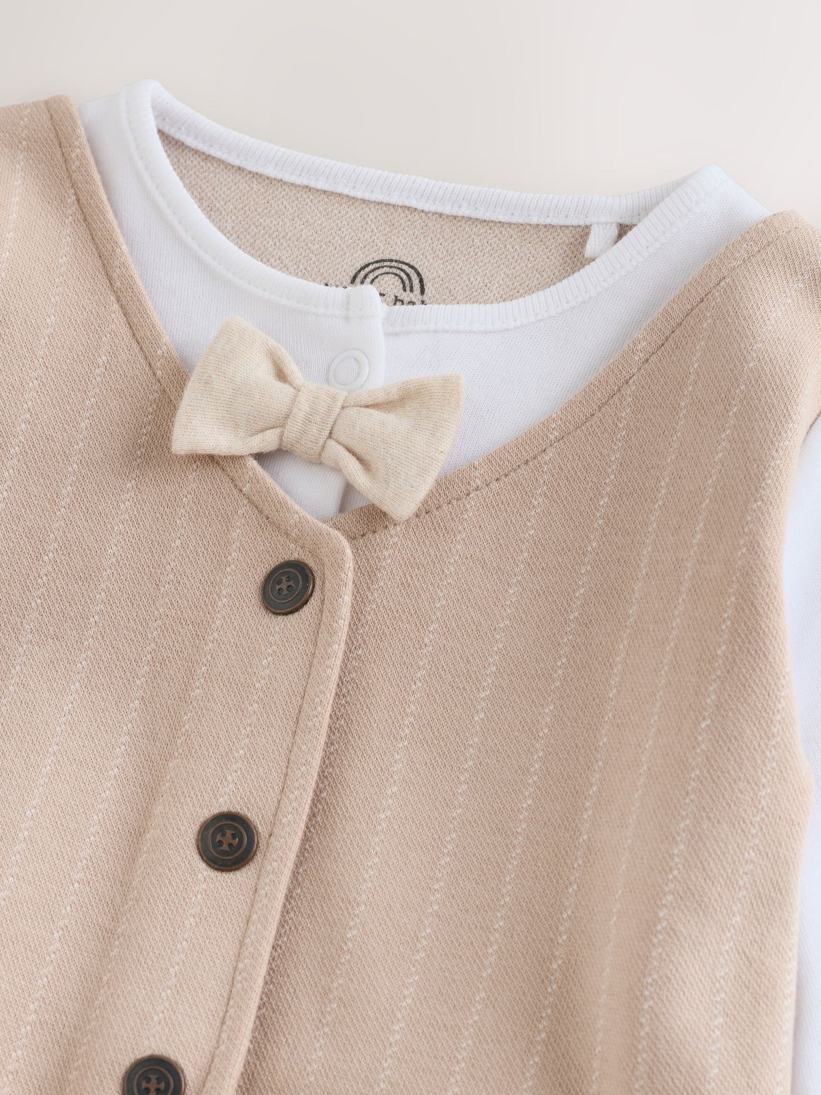 Neutral Smart Bow Tie Baby Sleepsuit (0mths-2yrs)