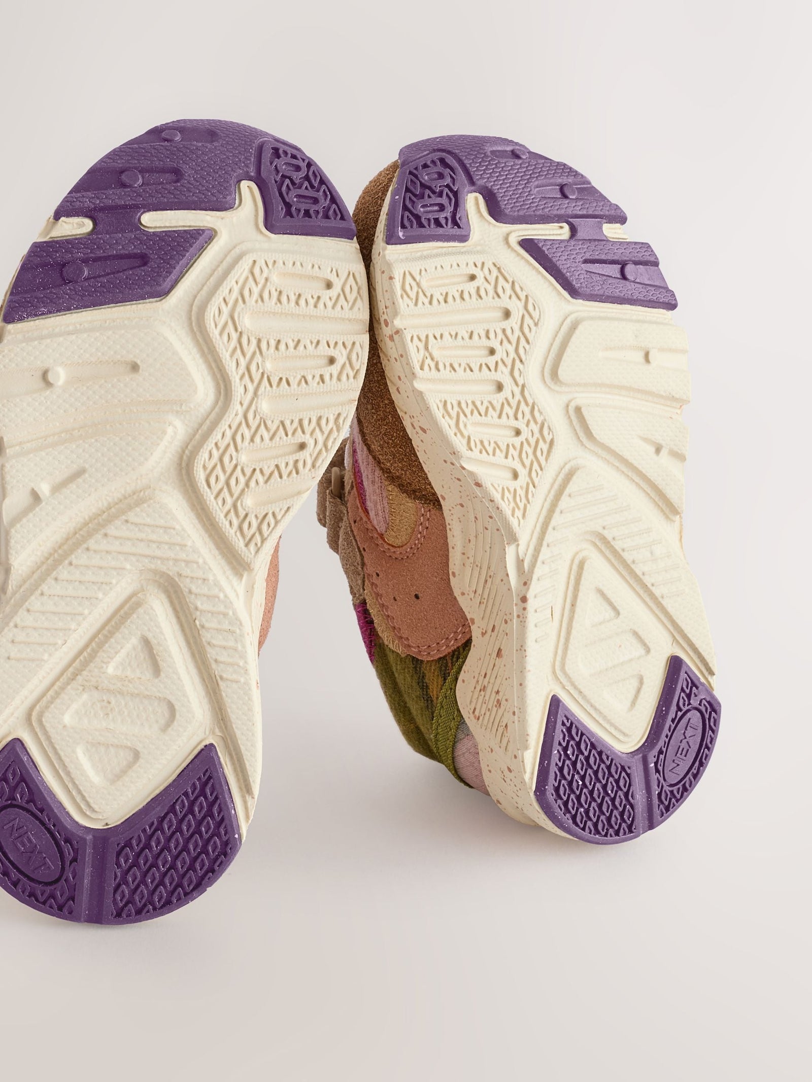 Multi Wide Fit (G) Elastic Lace Touch Fasten Trainers