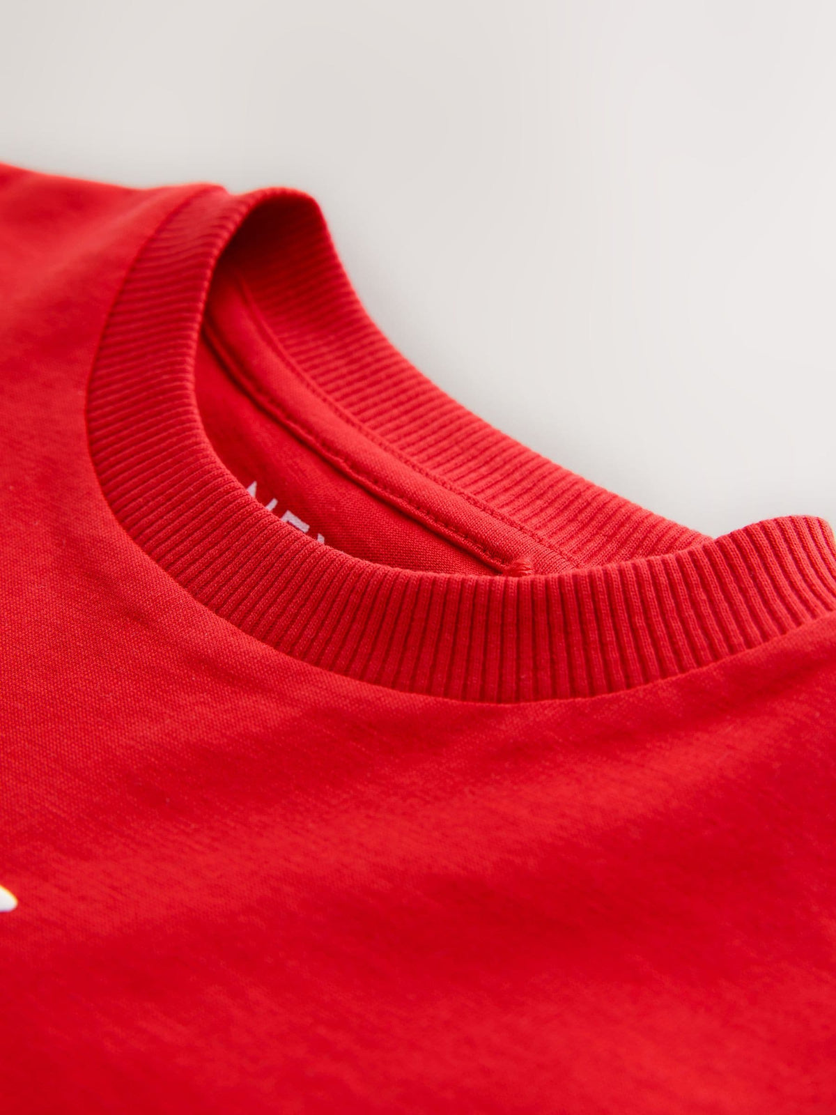 Red Heart Breaker Short Sleeve Small Graphic T-Shirt (3mths-7yrs)